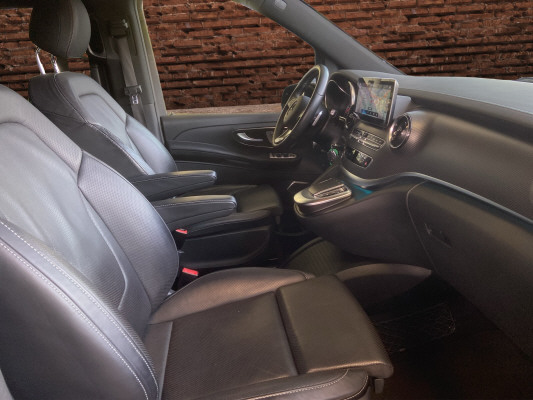 MERCEDES-BENZ V 300 d Avantgarde L 4M-image-10