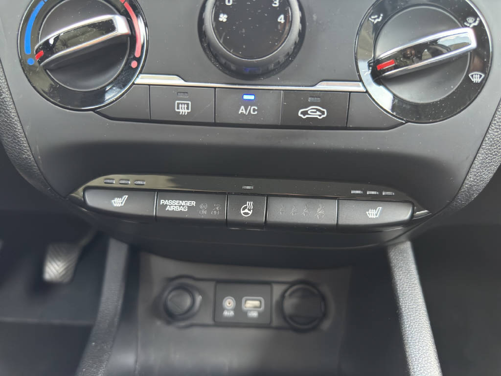 HYUNDAI i20 1.0 T-GDi 120 Amplia-image-16