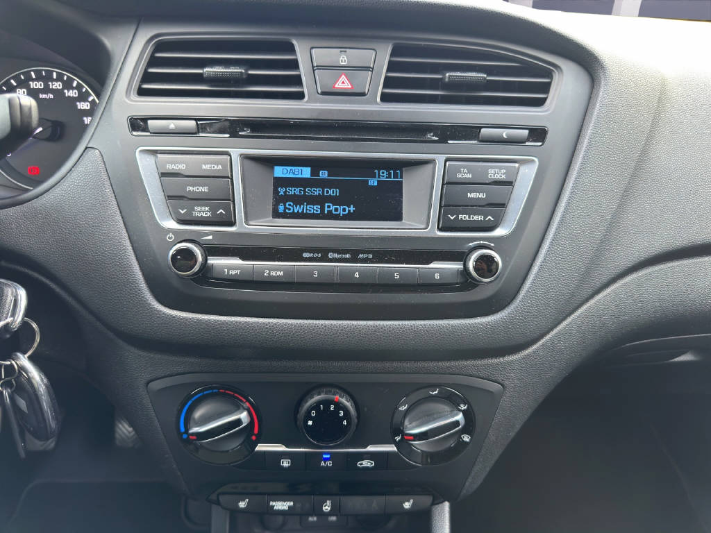 HYUNDAI i20 1.0 T-GDi 120 Amplia-image-14