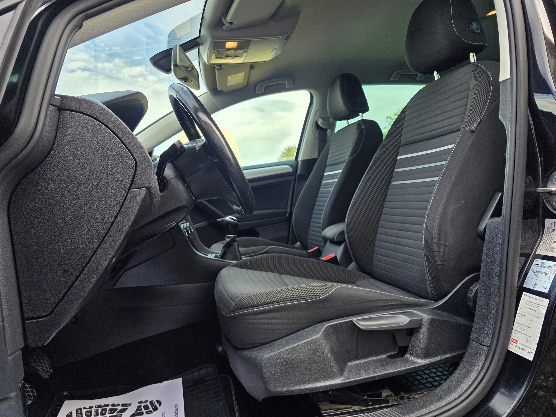 VW Golf 2.0 TDI Cup-image-10