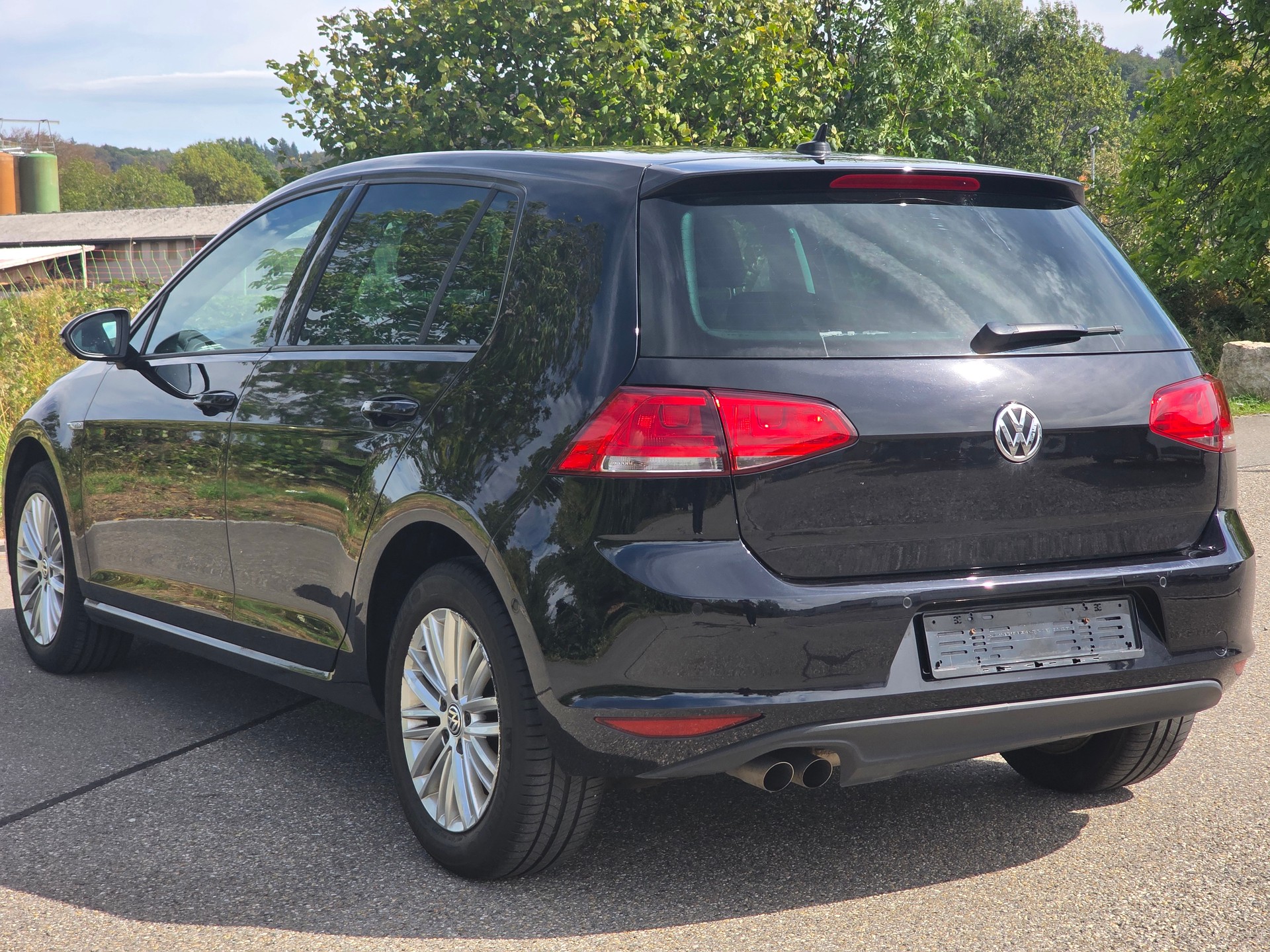 VW Golf 2.0 TDI Cup-image-5