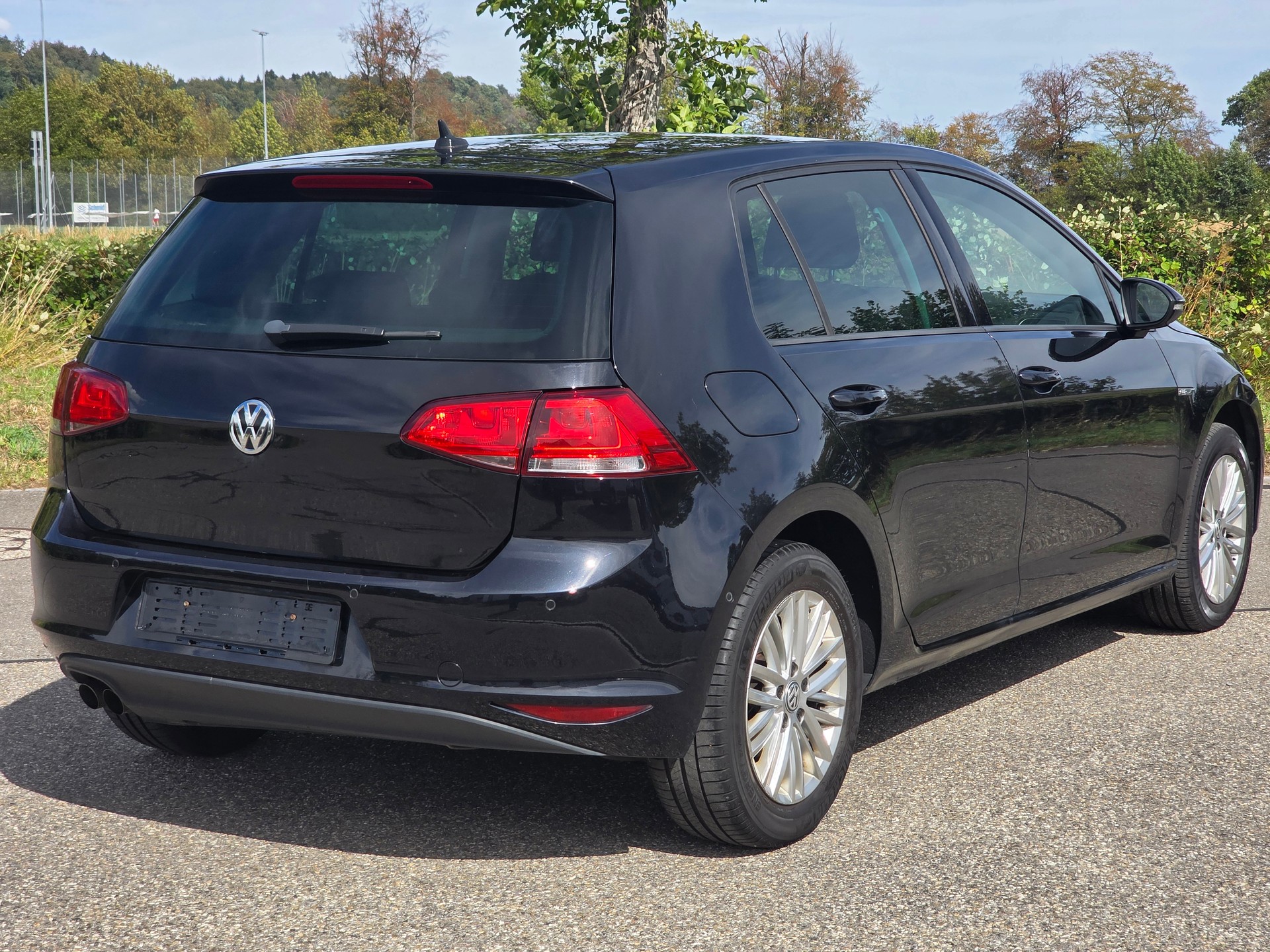 VW Golf 2.0 TDI Cup-image-3