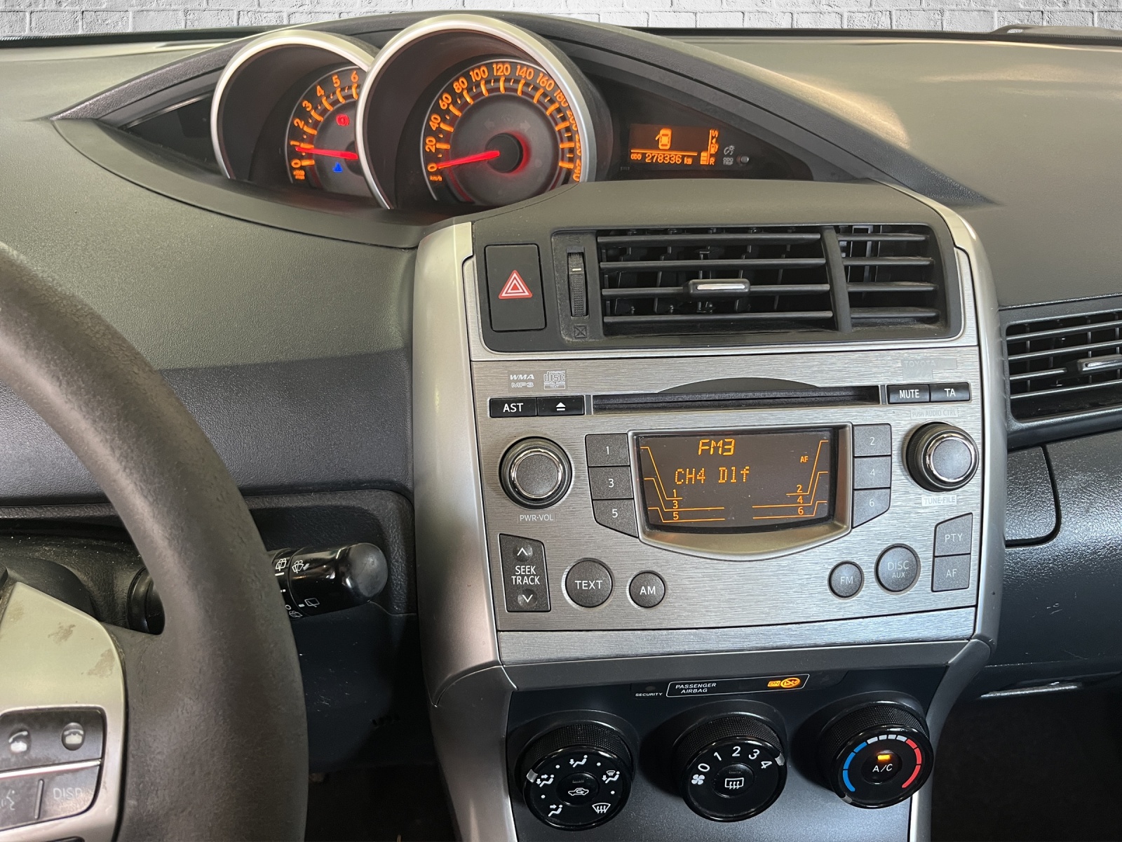 TOYOTA Verso 1.8 Linea Sol-image-10