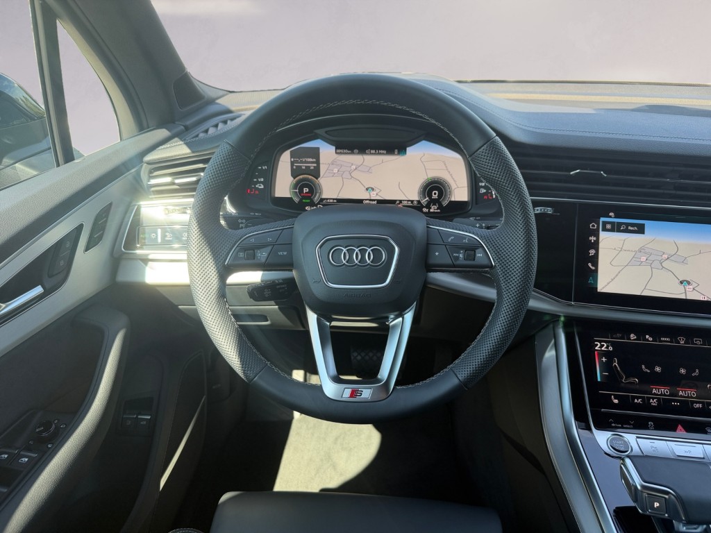 AUDI Q7 SUV TFSI e quattro 290 kW S line tiptronic-image-12
