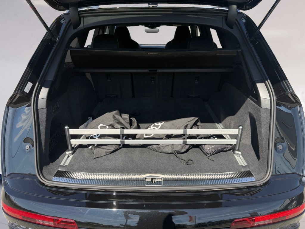 AUDI Q7 SUV TFSI e quattro 290 kW S line tiptronic-image-18