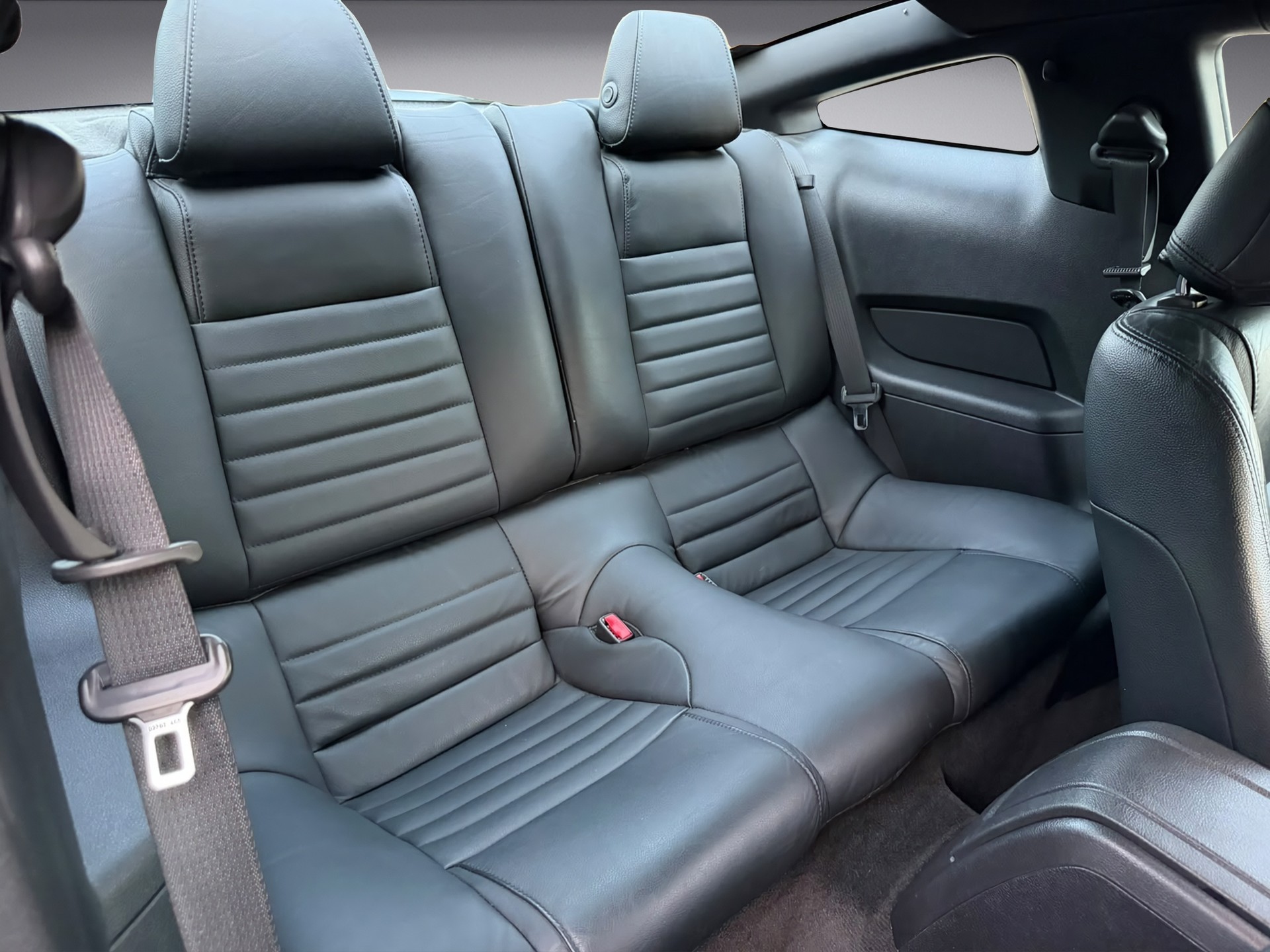 FORD 3.7 V6 Coupe - Frisch ab MFK und Service --image-11