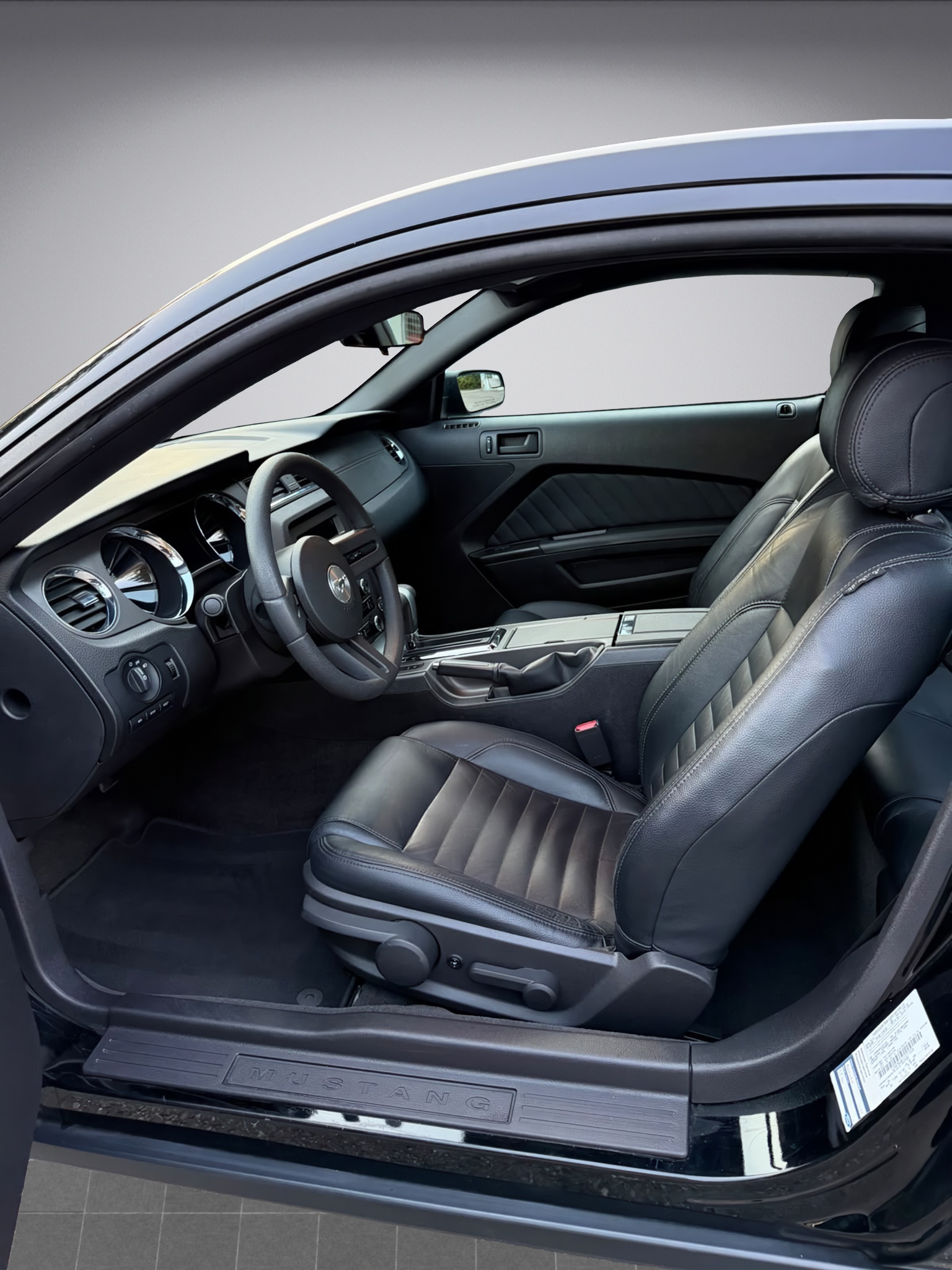 FORD 3.7 V6 Coupe - Frisch ab MFK und Service --image-9