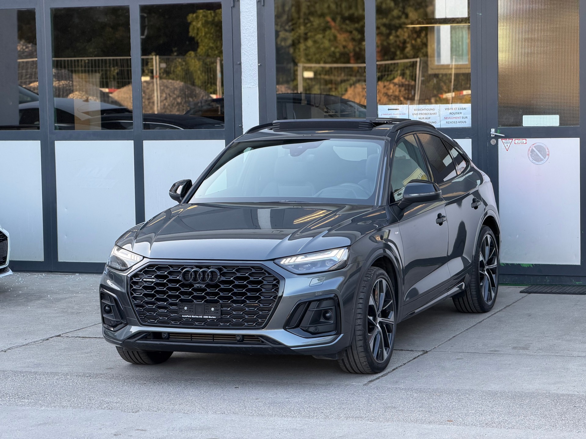 AUDI Q5 Sportback 45 TFSI S line quattro S-tronic-image-1