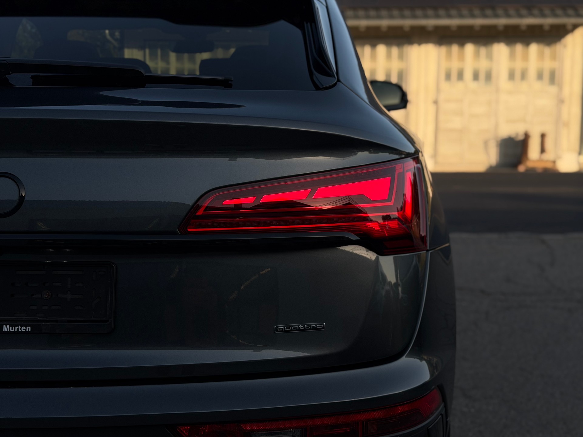 AUDI Q5 Sportback 45 TFSI S line quattro S-tronic-image-8