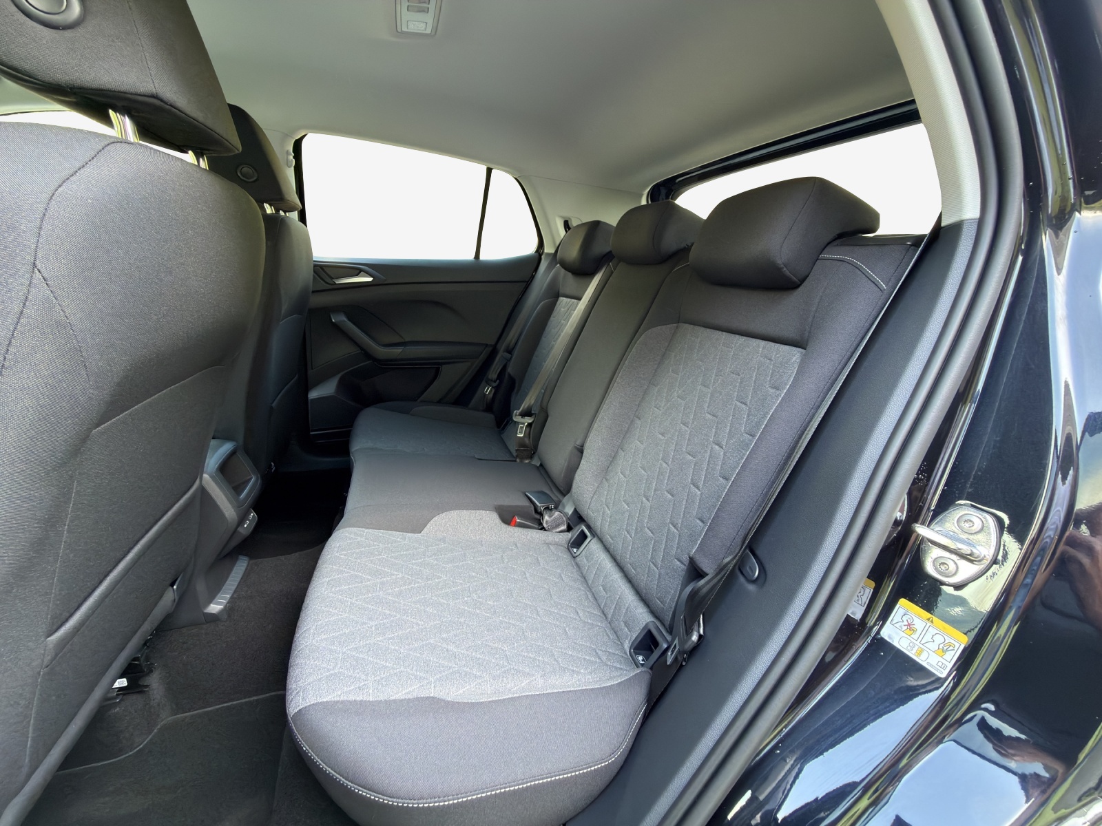 VW T-Cross 1.0 TSI EVO Life DSG-image-11
