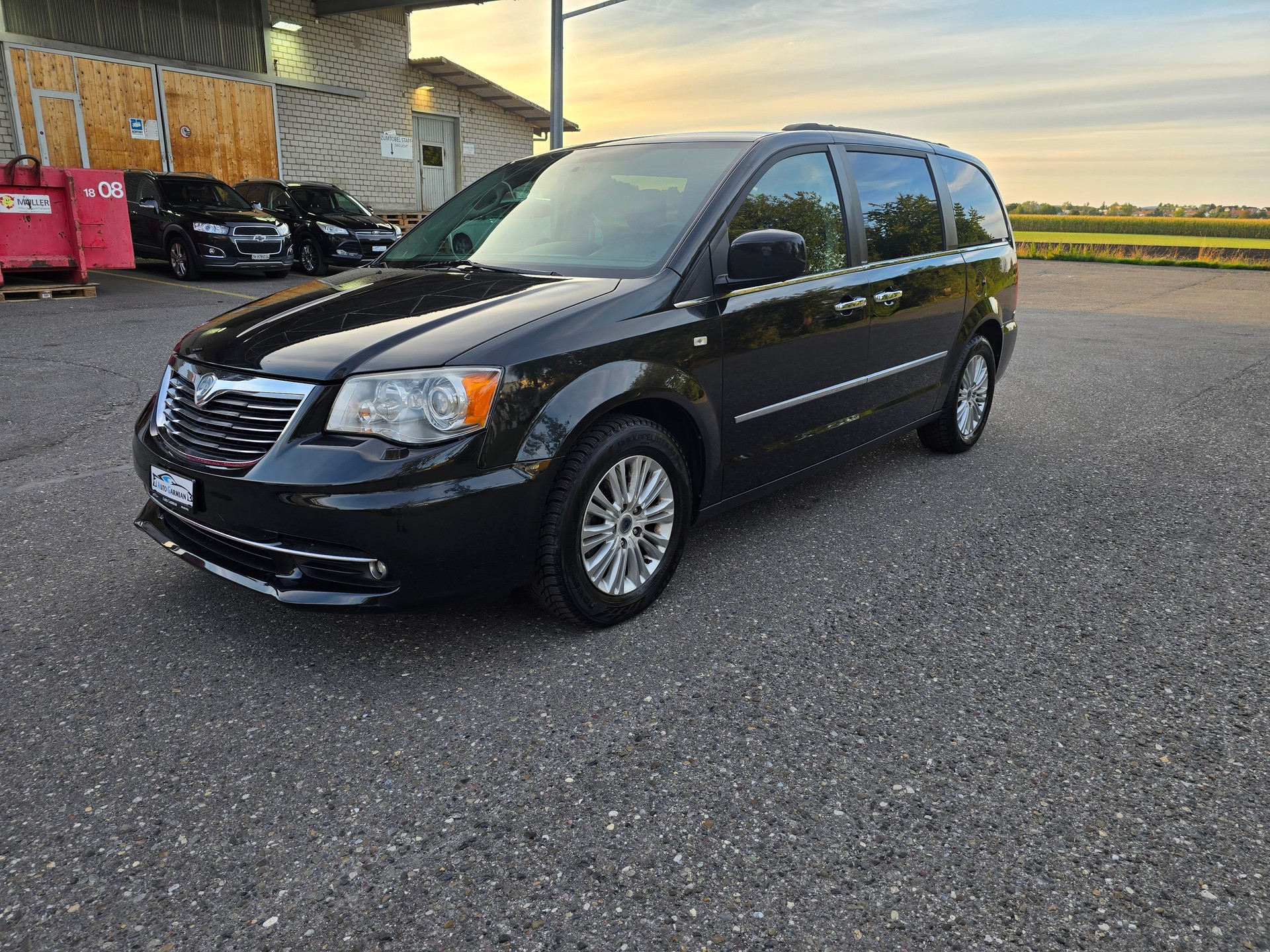 LANCIA Voyager 3.6 V6 Gold Automatic-image-2