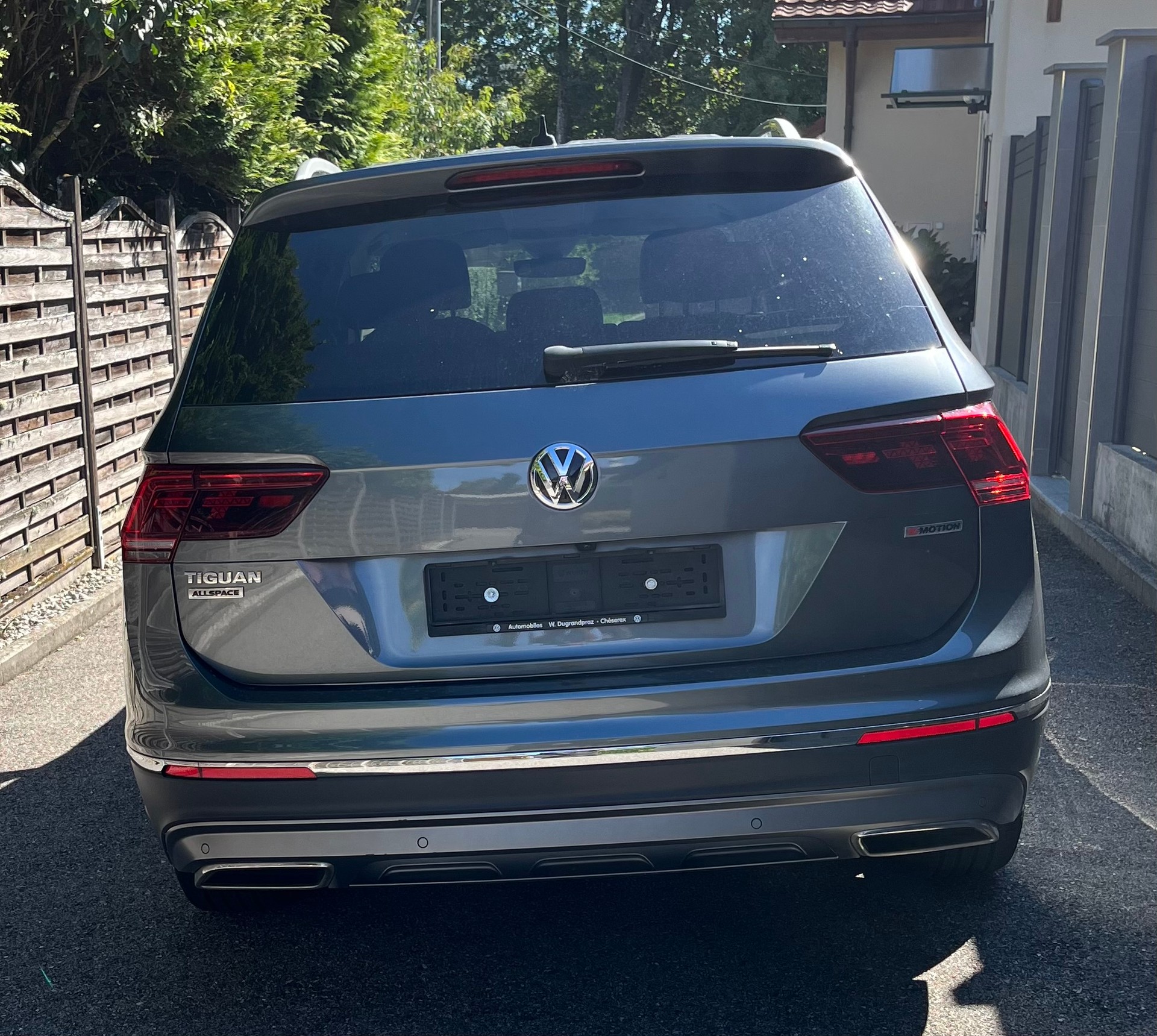 VW 2.0 TSI Highline DSG Allspace-image-2