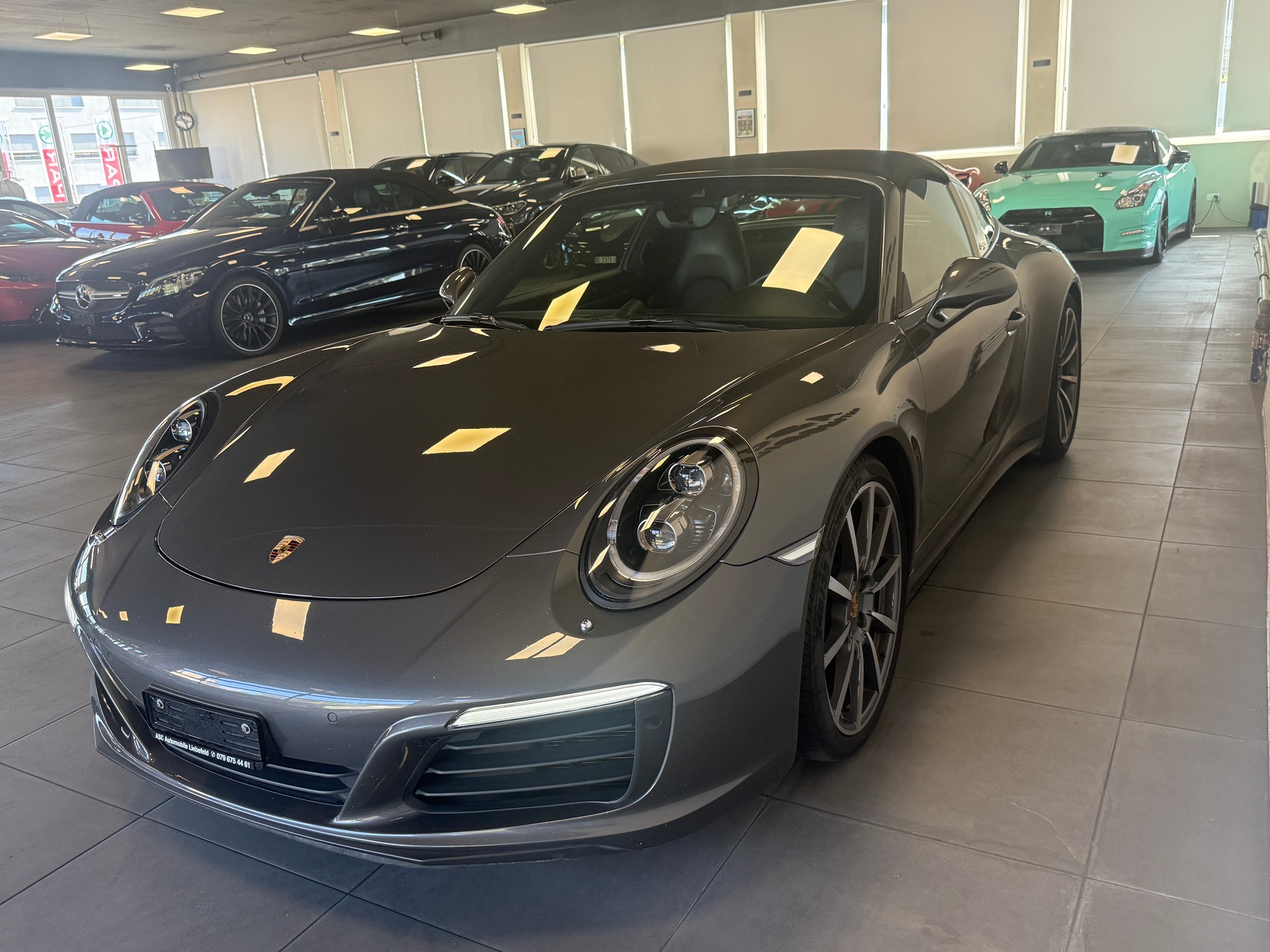 PORSCHE 911 Targa 4S-image-1