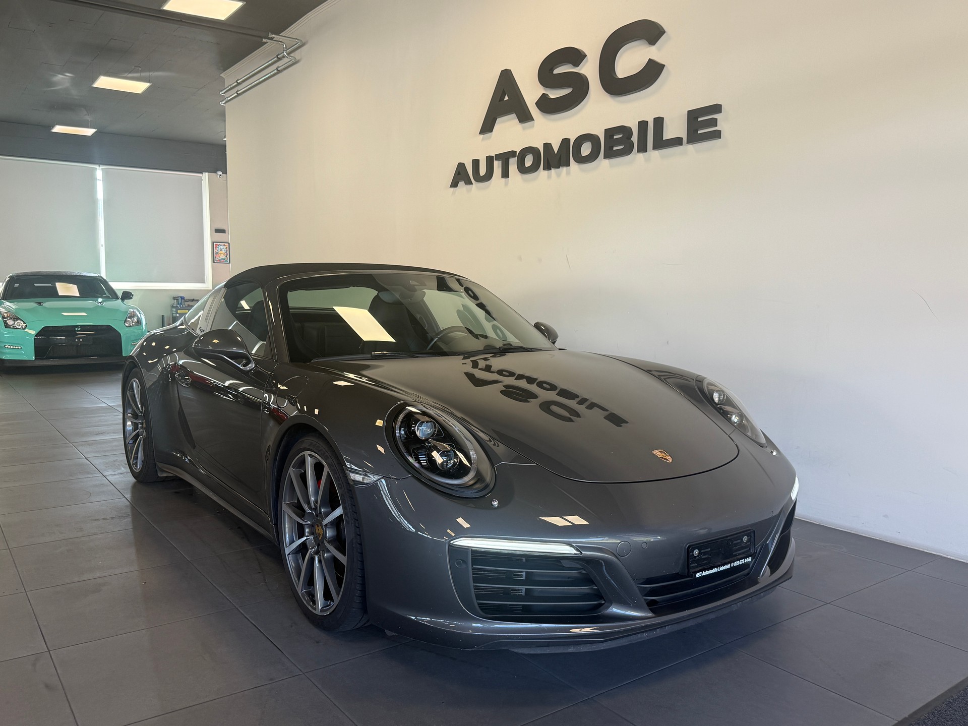 PORSCHE 911 Targa 4S-image-0