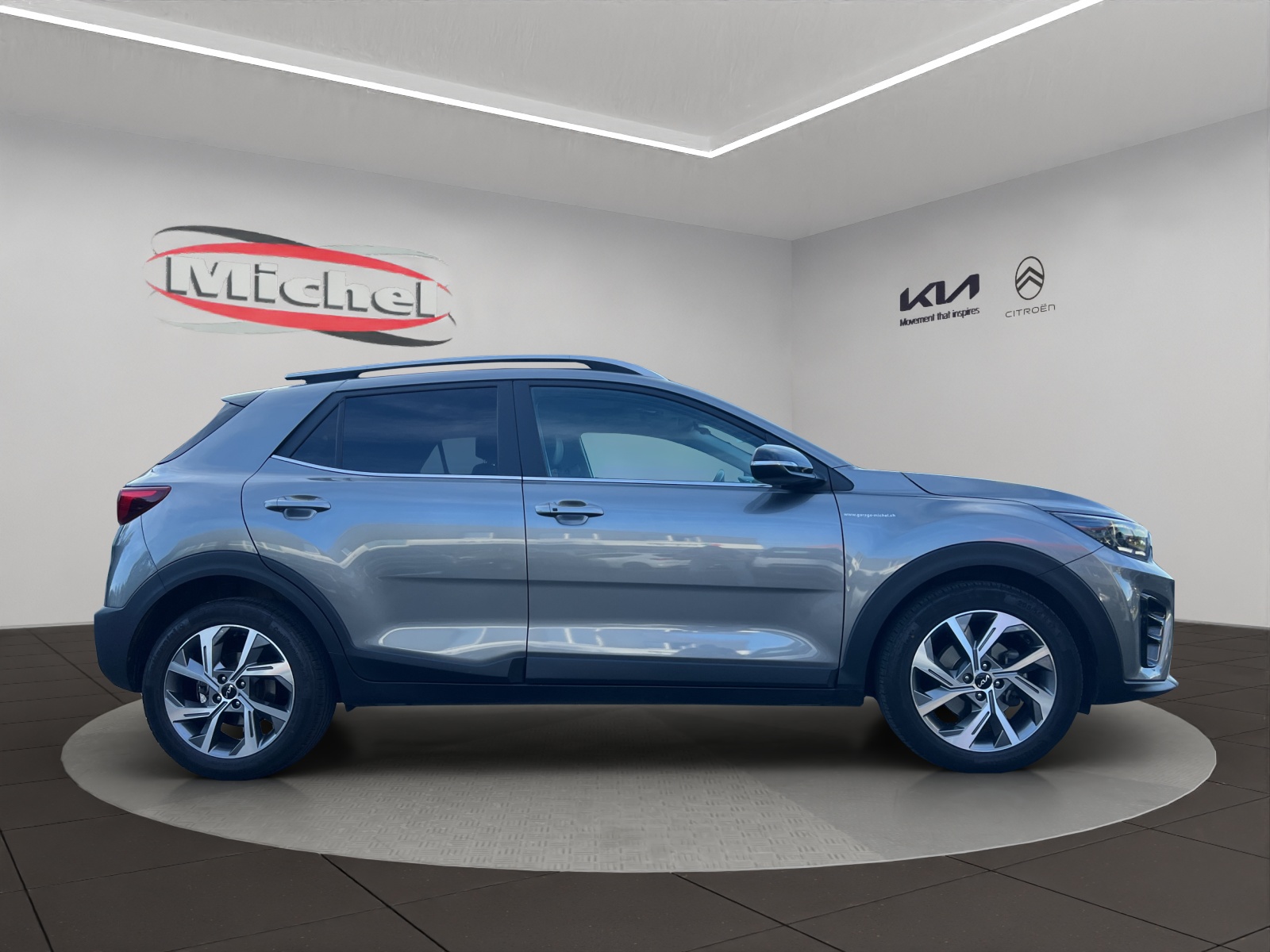 KIA Stonic 1.0 T-GDi GT-Line / Sportlenkrad / LED Scheinwerfer / USB-Anschluss-image-6