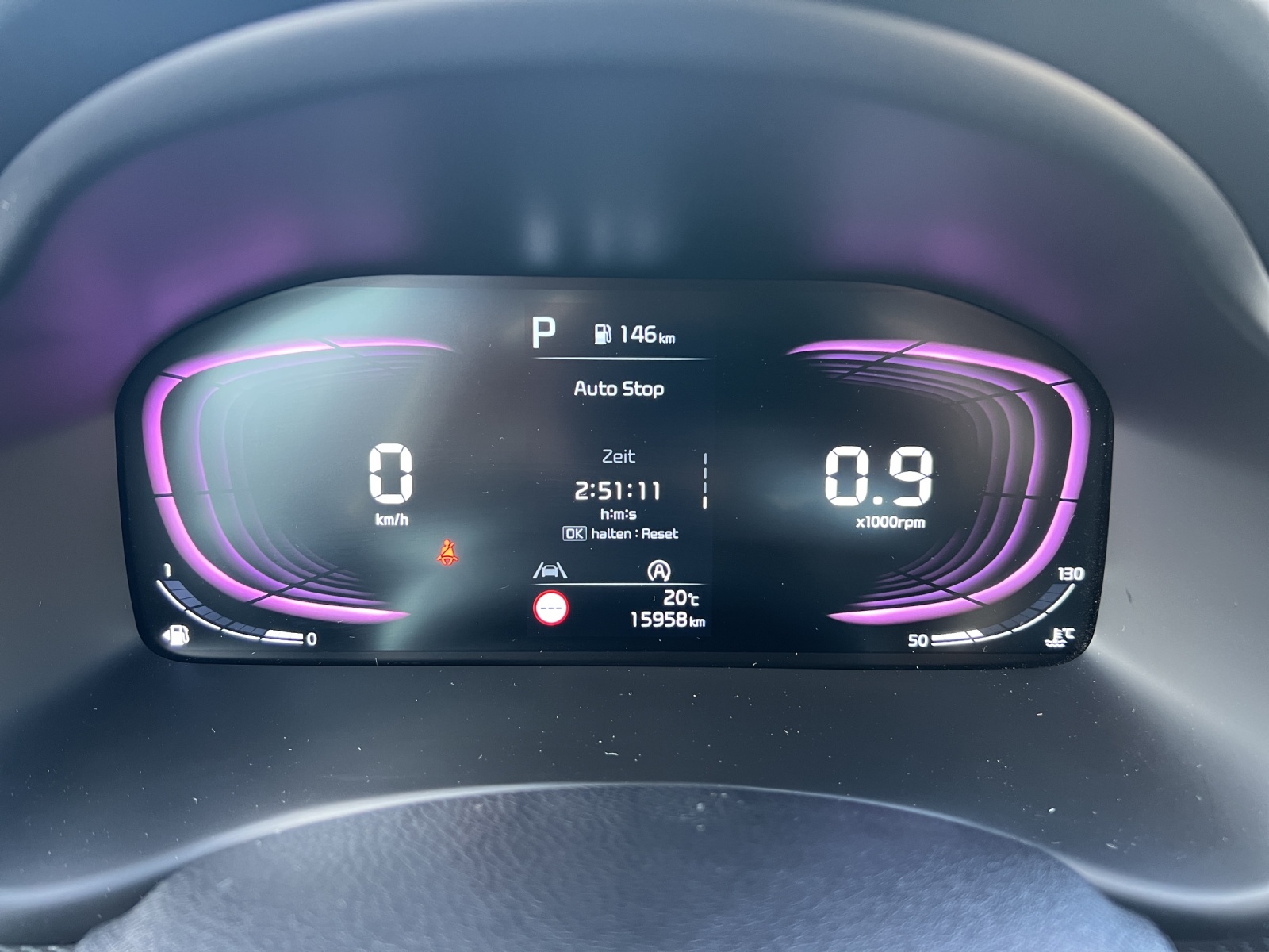 KIA Stonic 1.0 T-GDi GT-Line / Sportlenkrad / LED Scheinwerfer / USB-Anschluss-image-12