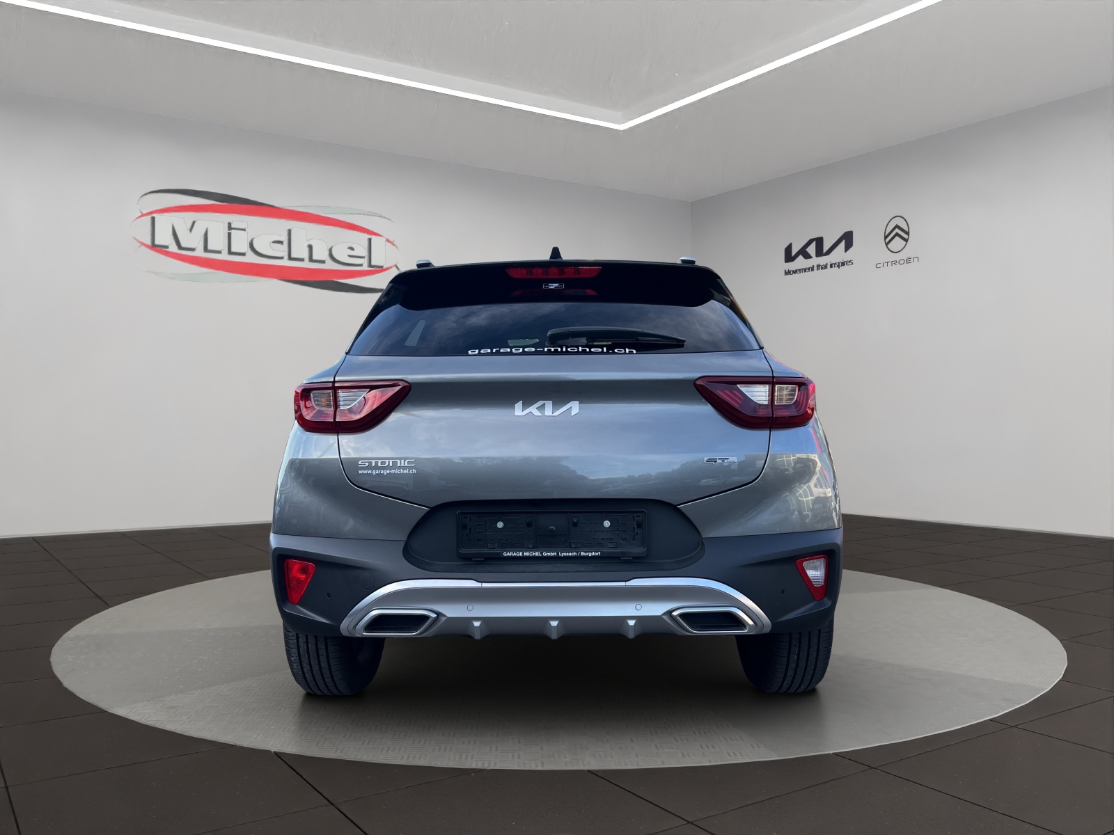 KIA Stonic 1.0 T-GDi GT-Line / Sportlenkrad / LED Scheinwerfer / USB-Anschluss-image-4