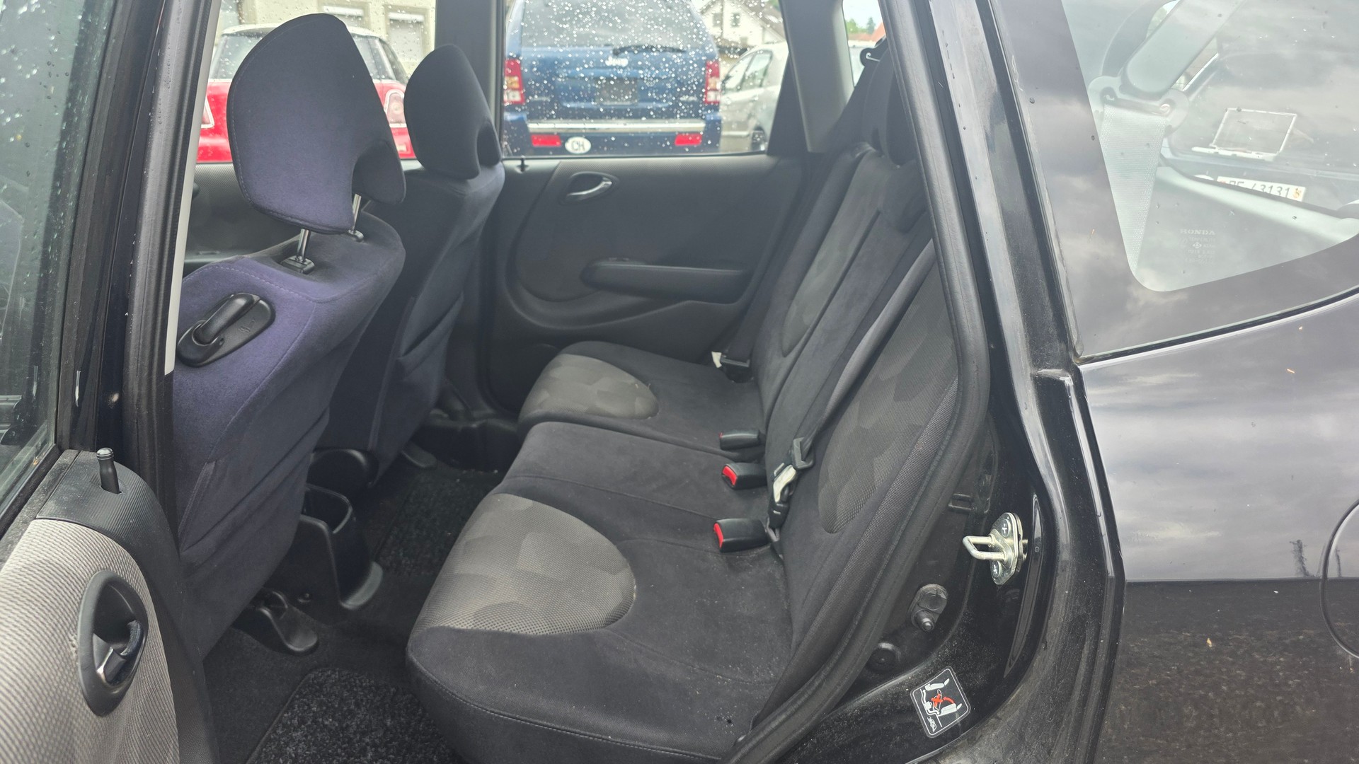 HONDA Jazz 1.4i ES-image-6