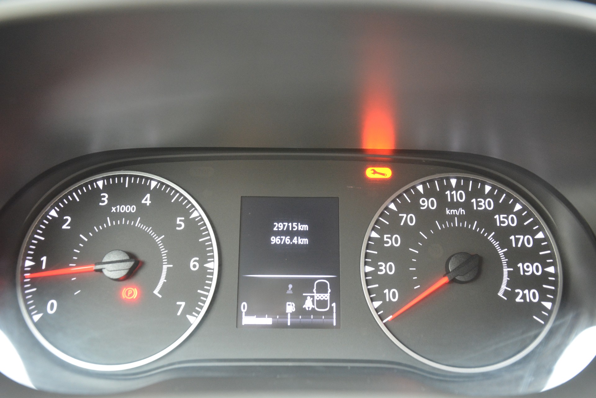 DACIA Duster TCe 150 Journey+ 4x4-image-5