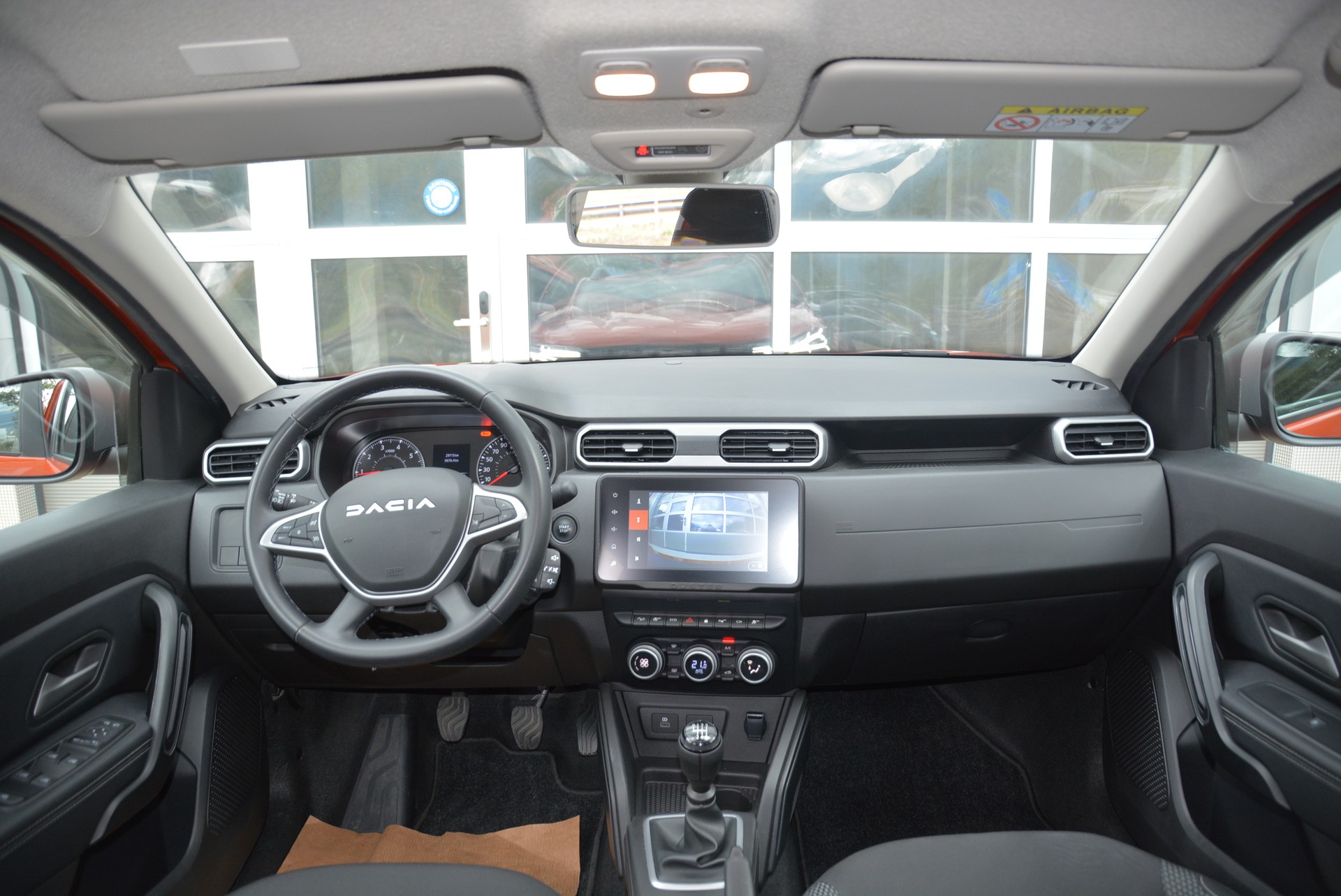 DACIA Duster TCe 150 Journey+ 4x4-image-4