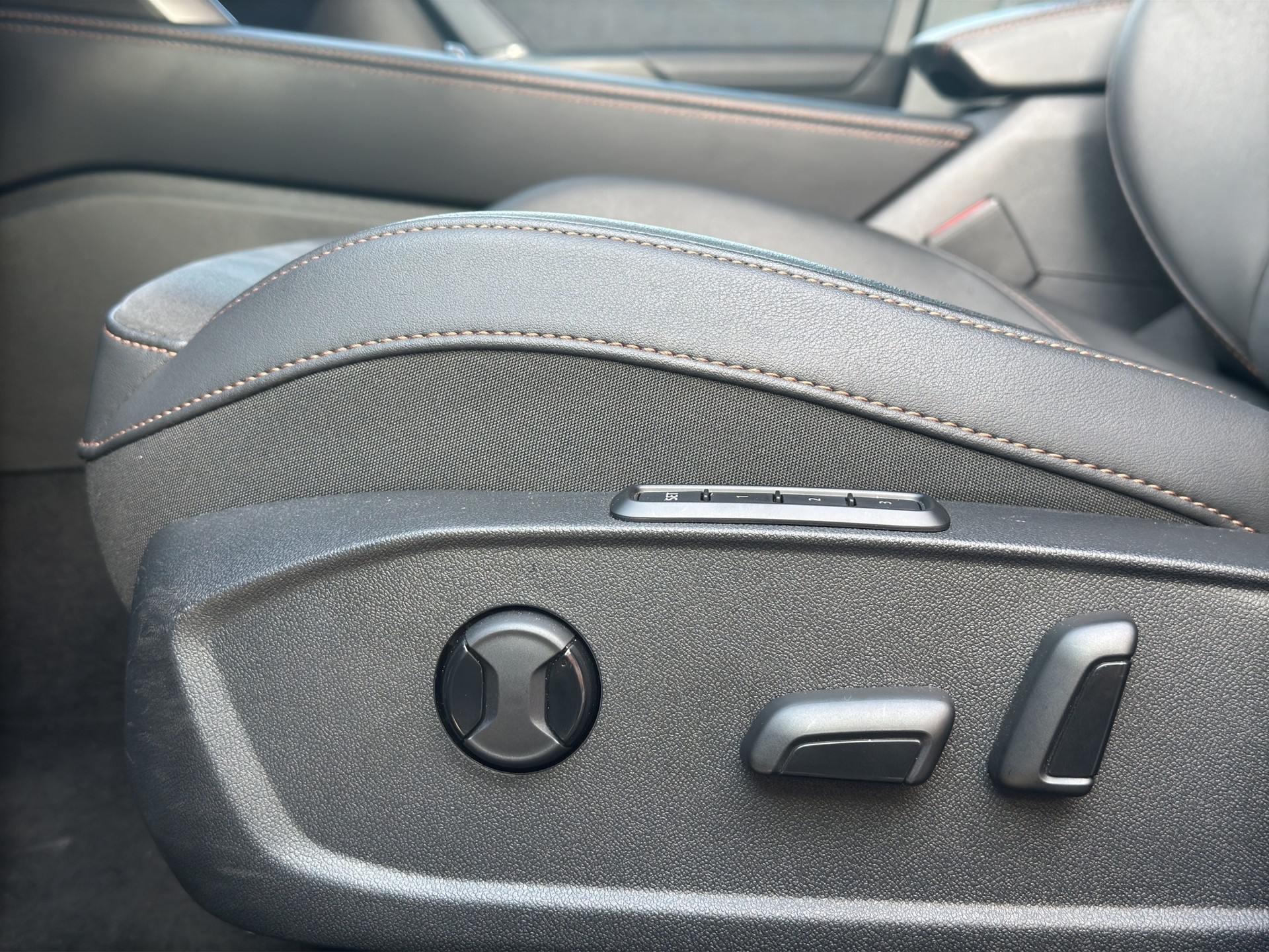 CUPRA Formentor 2.0TSI VZ 4Drive DSG-image-9