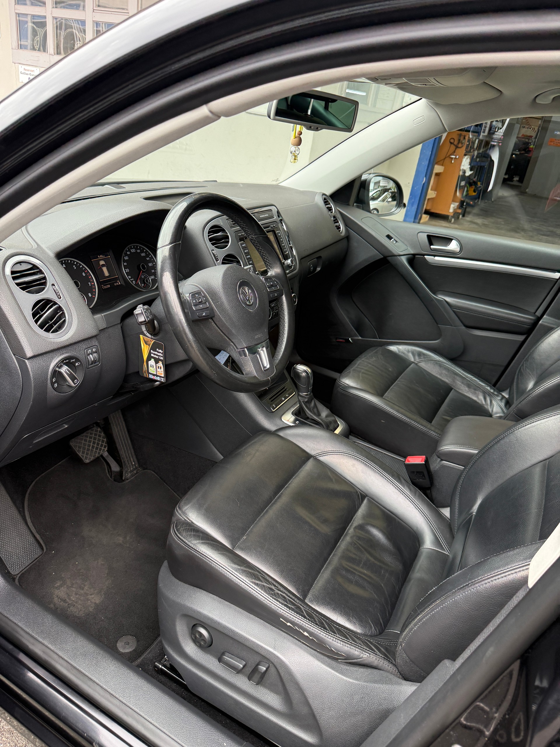VW Tiguan 2.0 TSI Trend&Fun 4Motion DSG-image-5