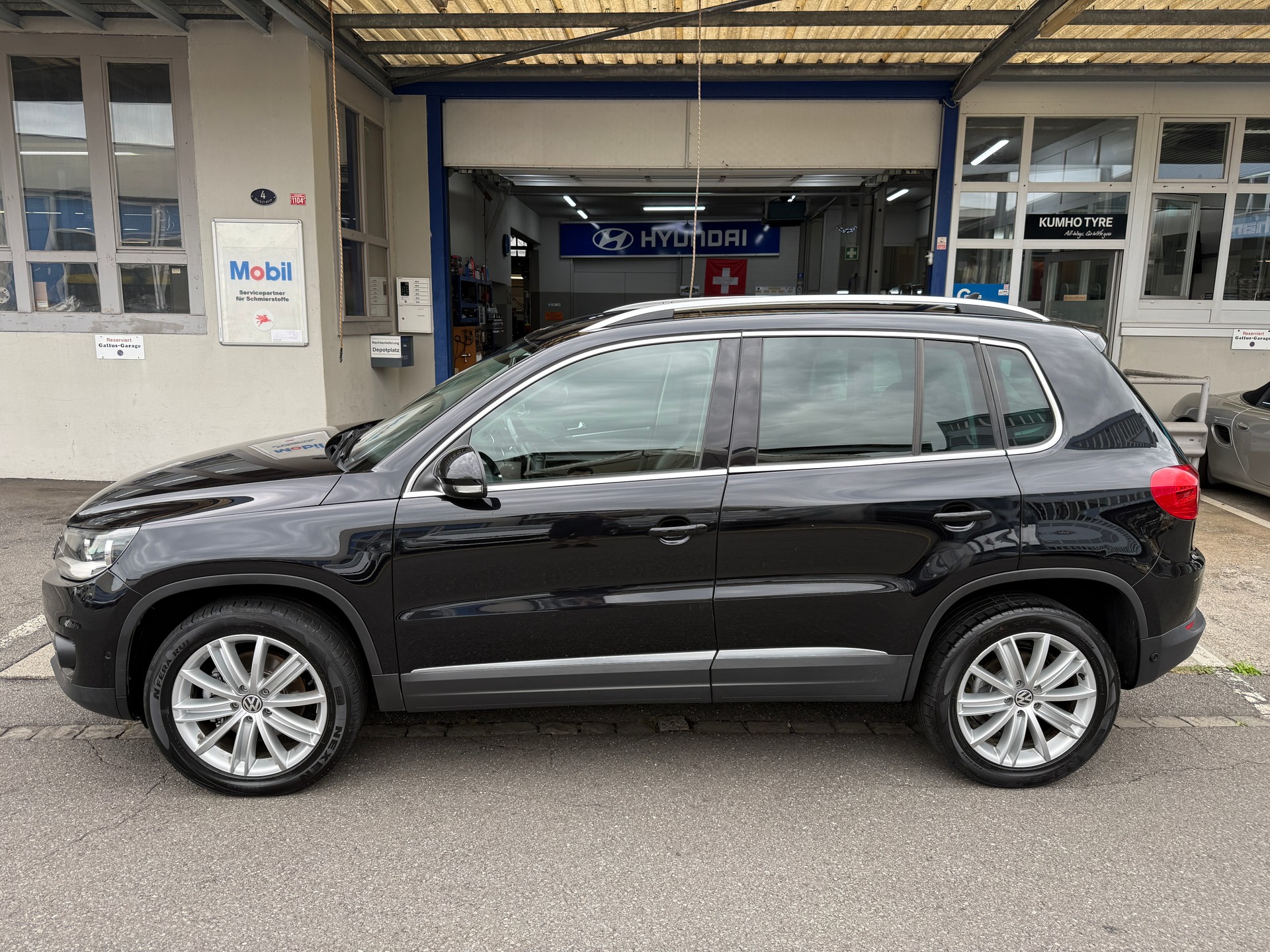 VW Tiguan 2.0 TSI Trend&Fun 4Motion DSG-image-1