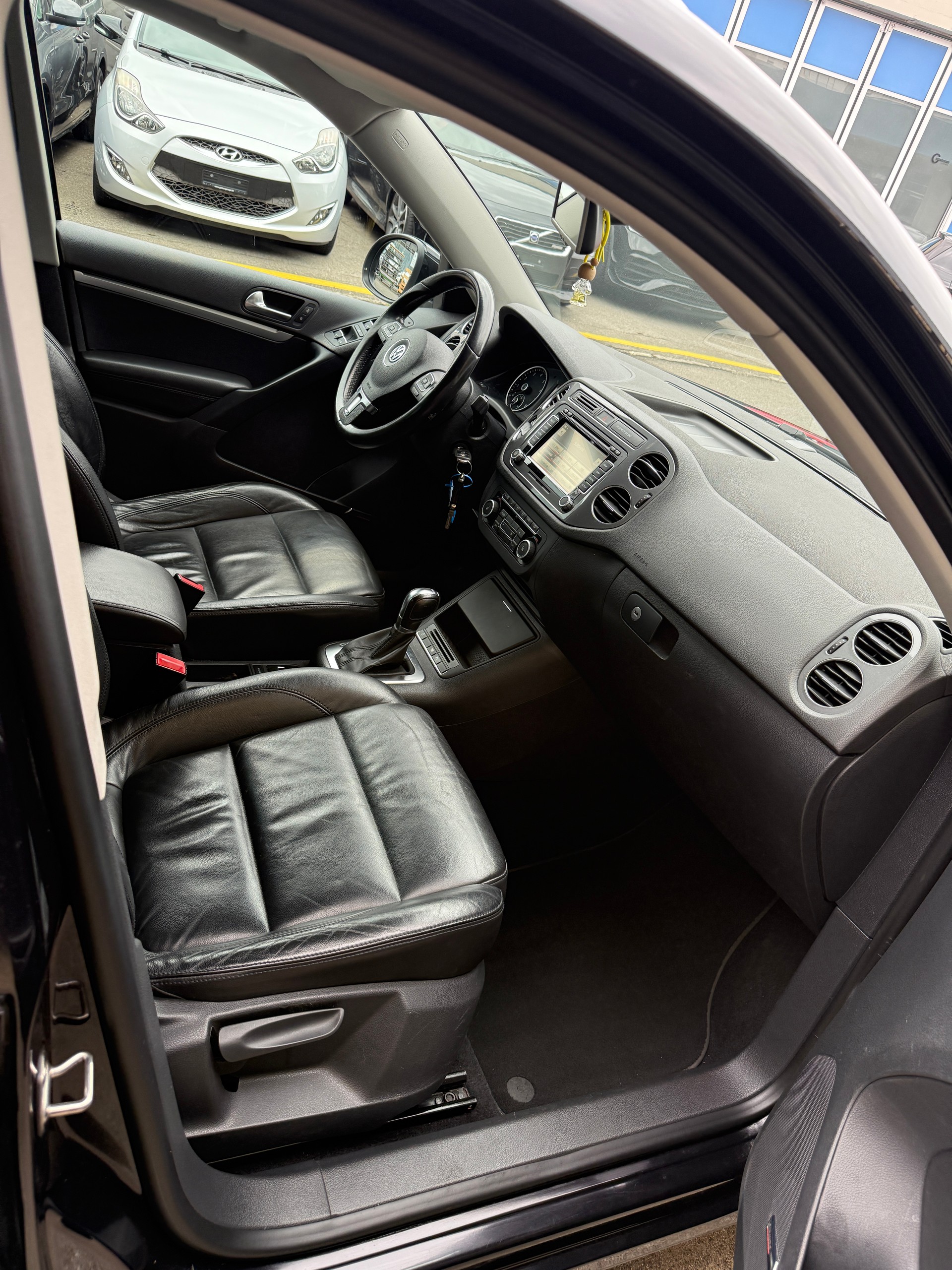 VW Tiguan 2.0 TSI Trend&Fun 4Motion DSG-image-9