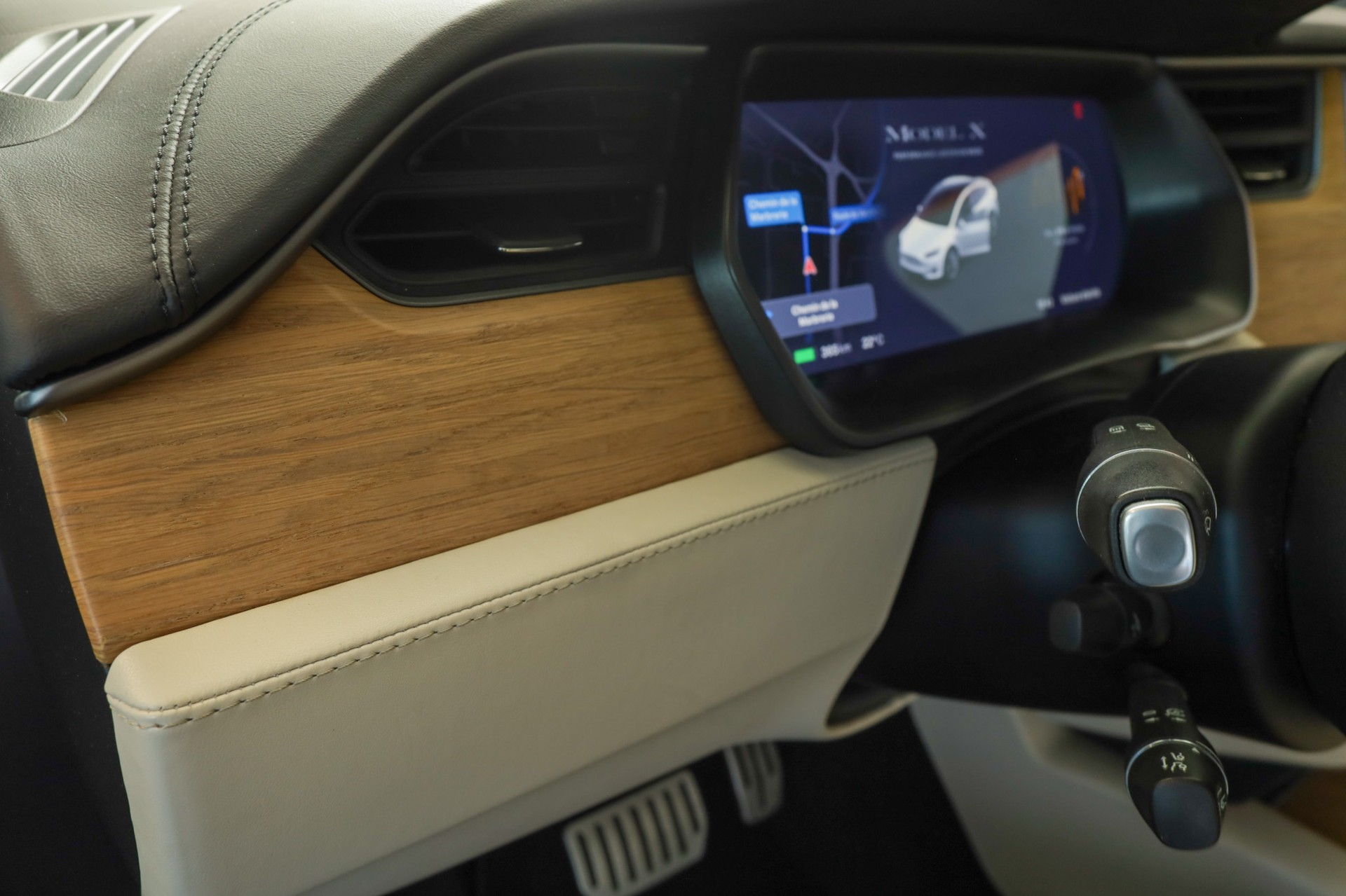 TESLA Model X Performance Ludicrous * FSD *6 seats-image-17