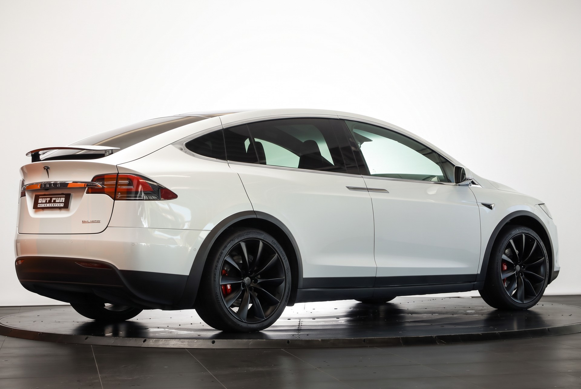 TESLA Model X Performance Ludicrous * FSD *6 seats-image-6