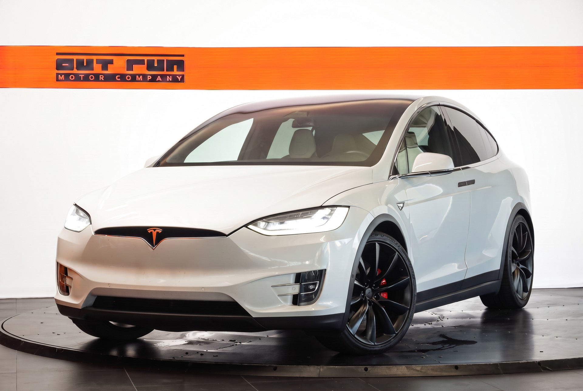 TESLA Model X Performance Ludicrous * FSD *6 seats-image-0