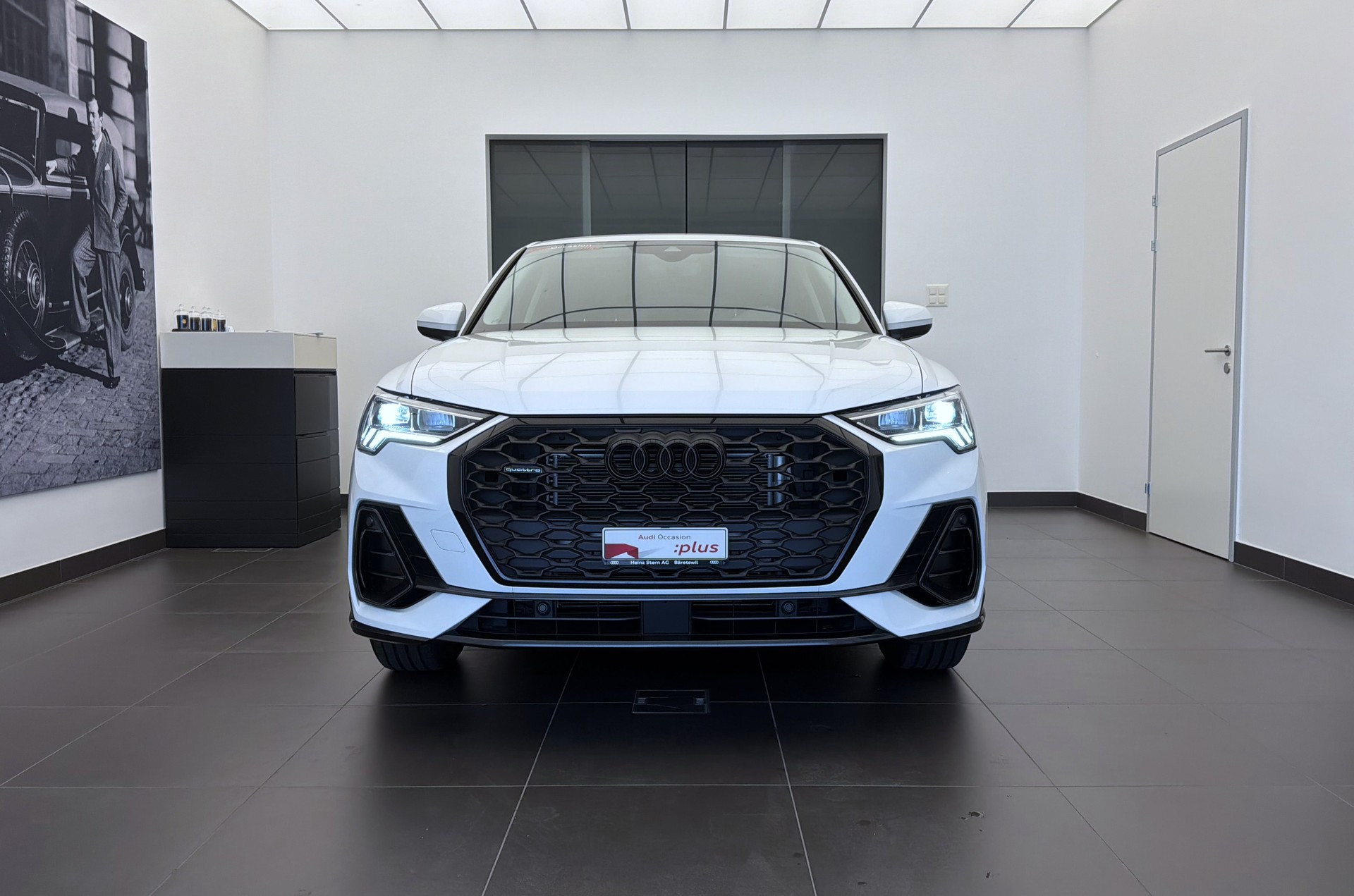 AUDI Q3 Sportback 40 TFSI quattro S-tronic-image-1