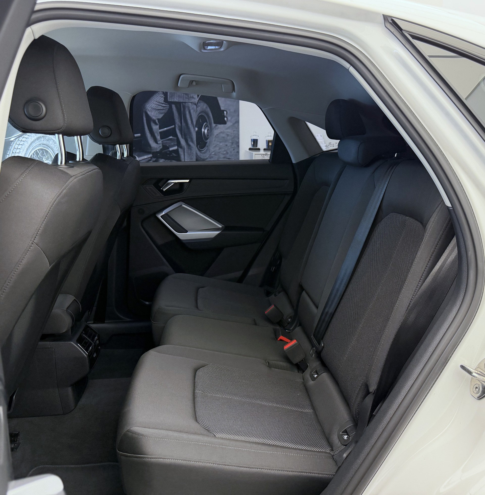 AUDI Q3 Sportback 40 TFSI quattro S-tronic-image-19