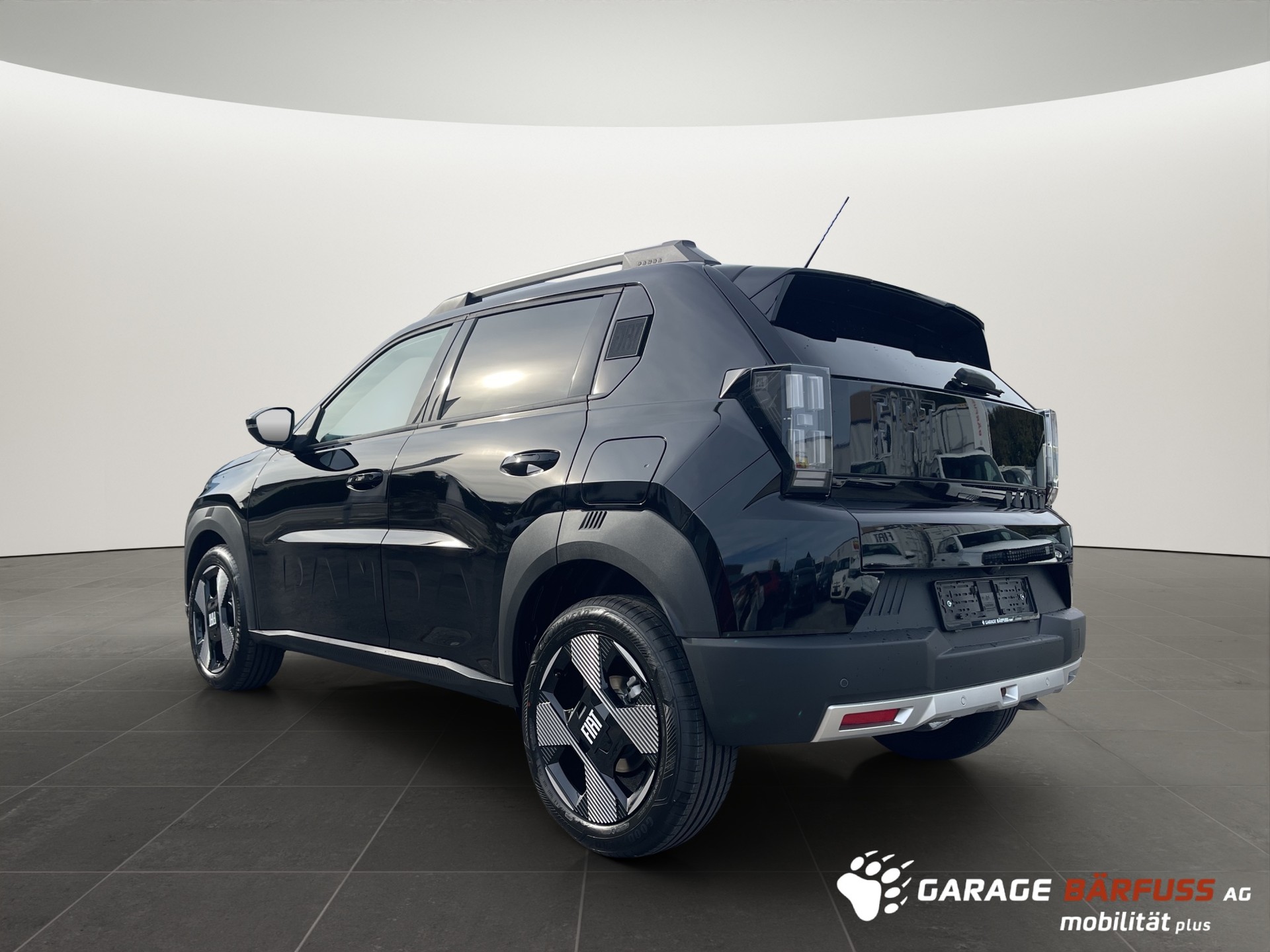 FIAT Grande Panda 1.2 Hybrid La Prima-showroom-element-3