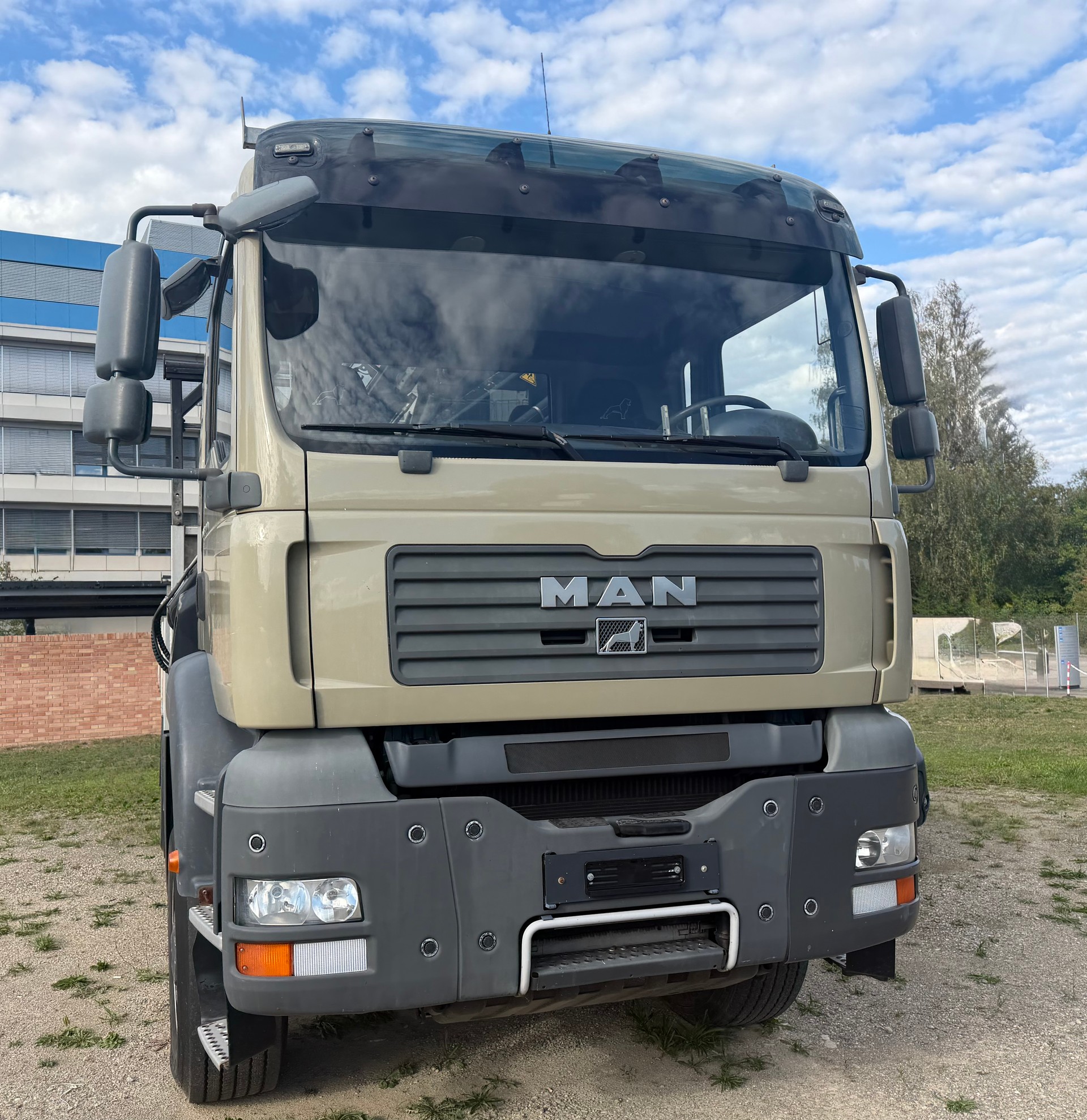 MAN TGA 18.400 Brücke mit Ladekran-image-1