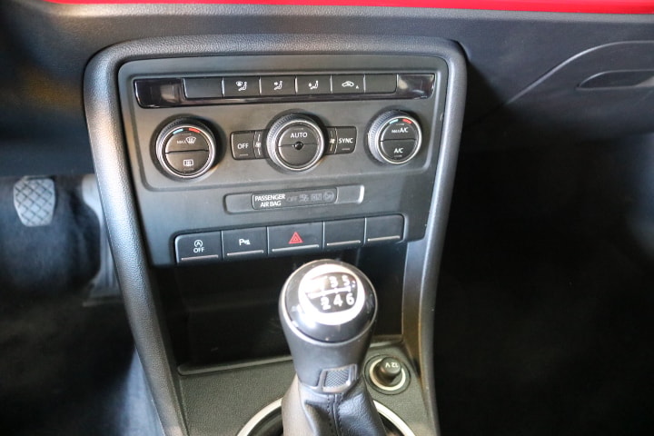VW Beetle 1.2 TSI BMT Design-image-33