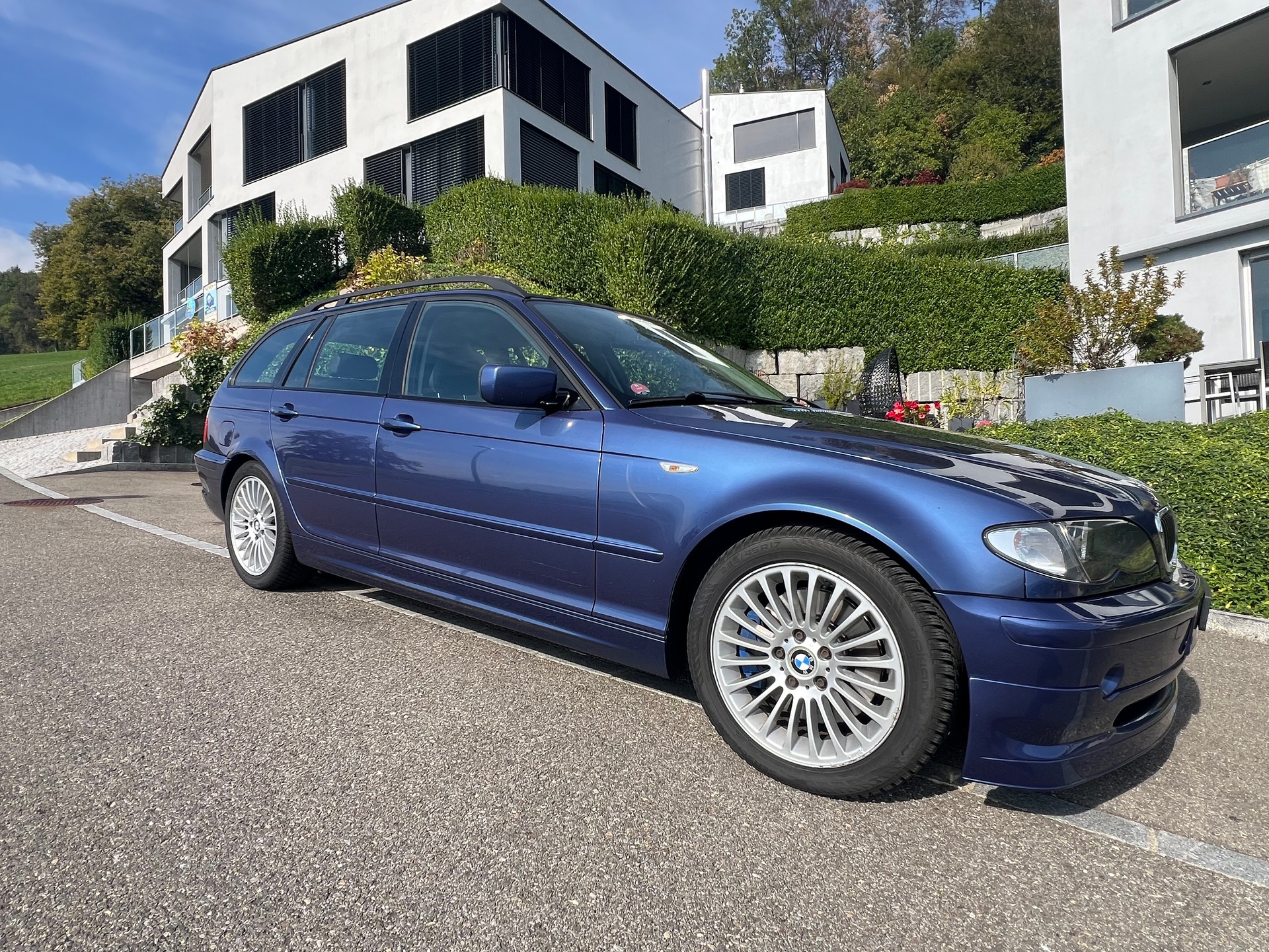 BMW-ALPINA 3.3 4x4-image-1