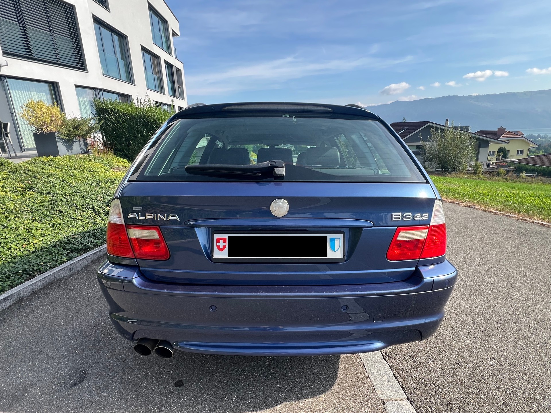 BMW-ALPINA 3.3 4x4-image-3