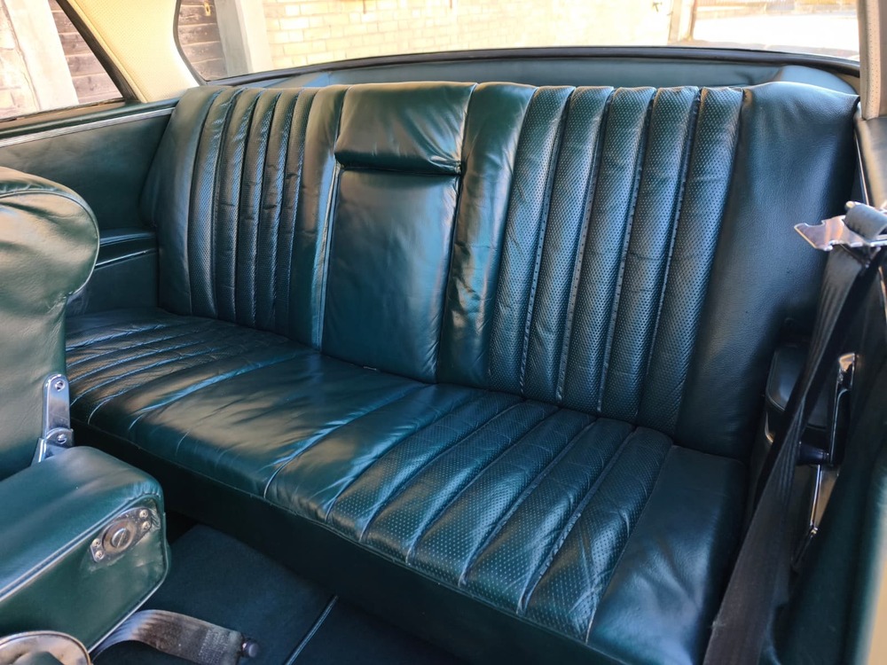 MERCEDES-BENZ 220 SEb Coupé-image-7