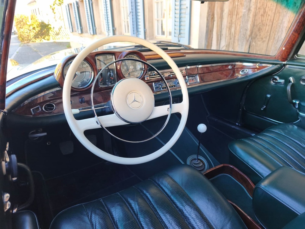 MERCEDES-BENZ 220 SEb Coupé-image-9