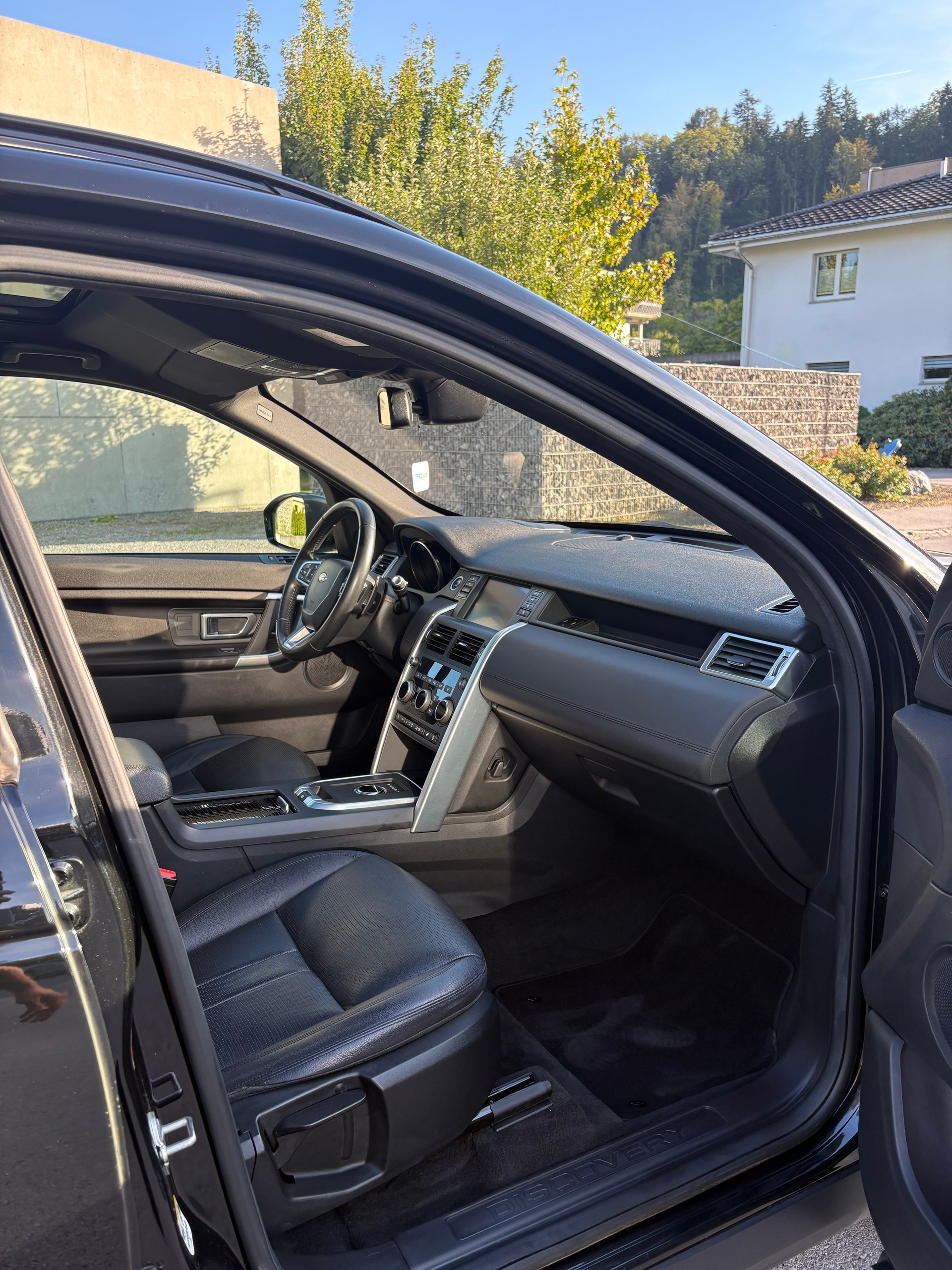 LAND ROVER 2.0 TD4 HSE Luxury-image-7