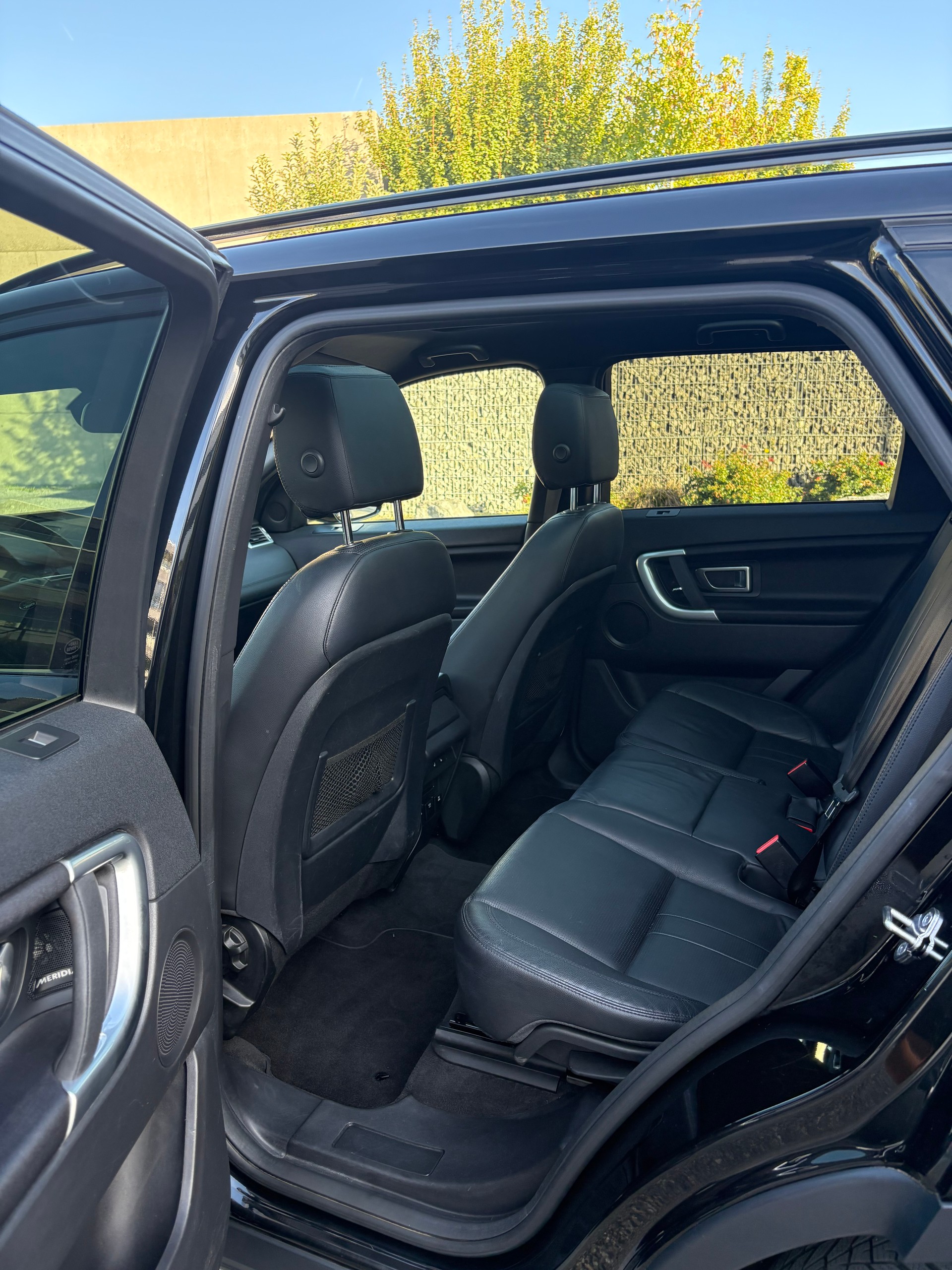 LAND ROVER 2.0 TD4 HSE Luxury-image-6