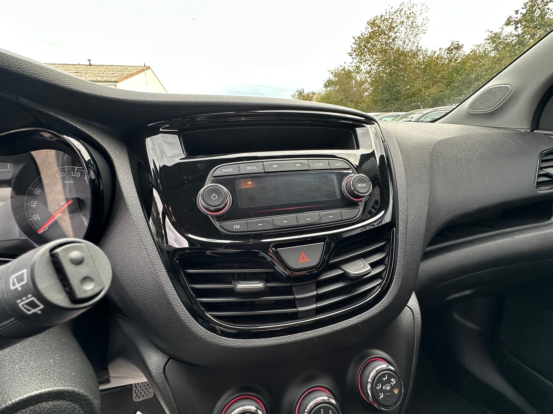 OPEL Karl 1.0 EcoFLEX Enjoy-image-19