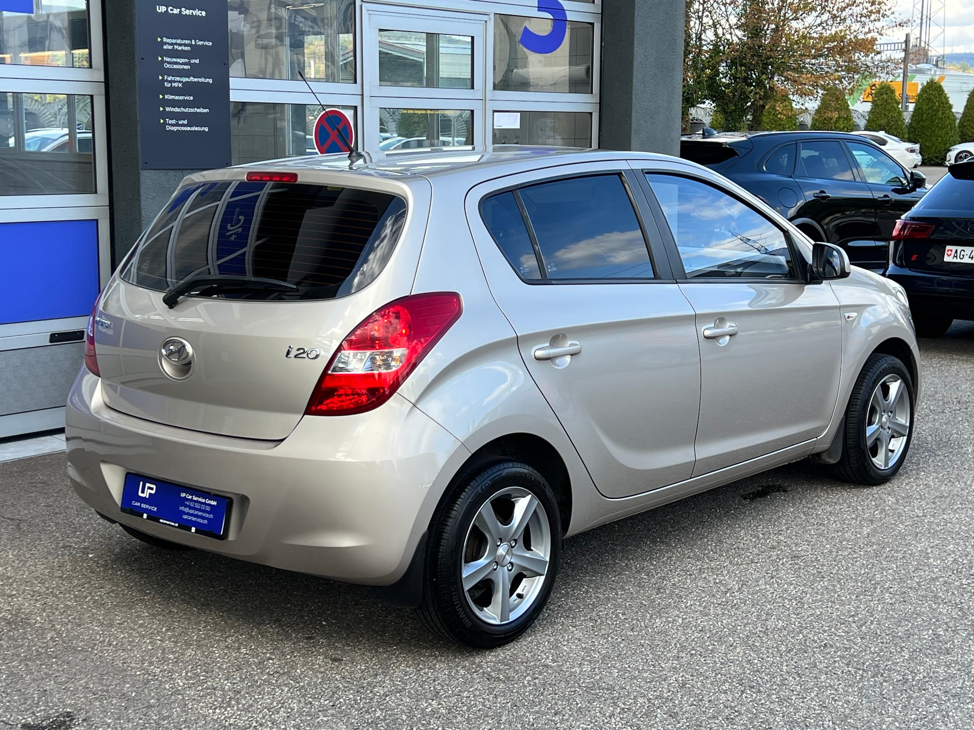 HYUNDAI i20 1.2 Comfort-image-4