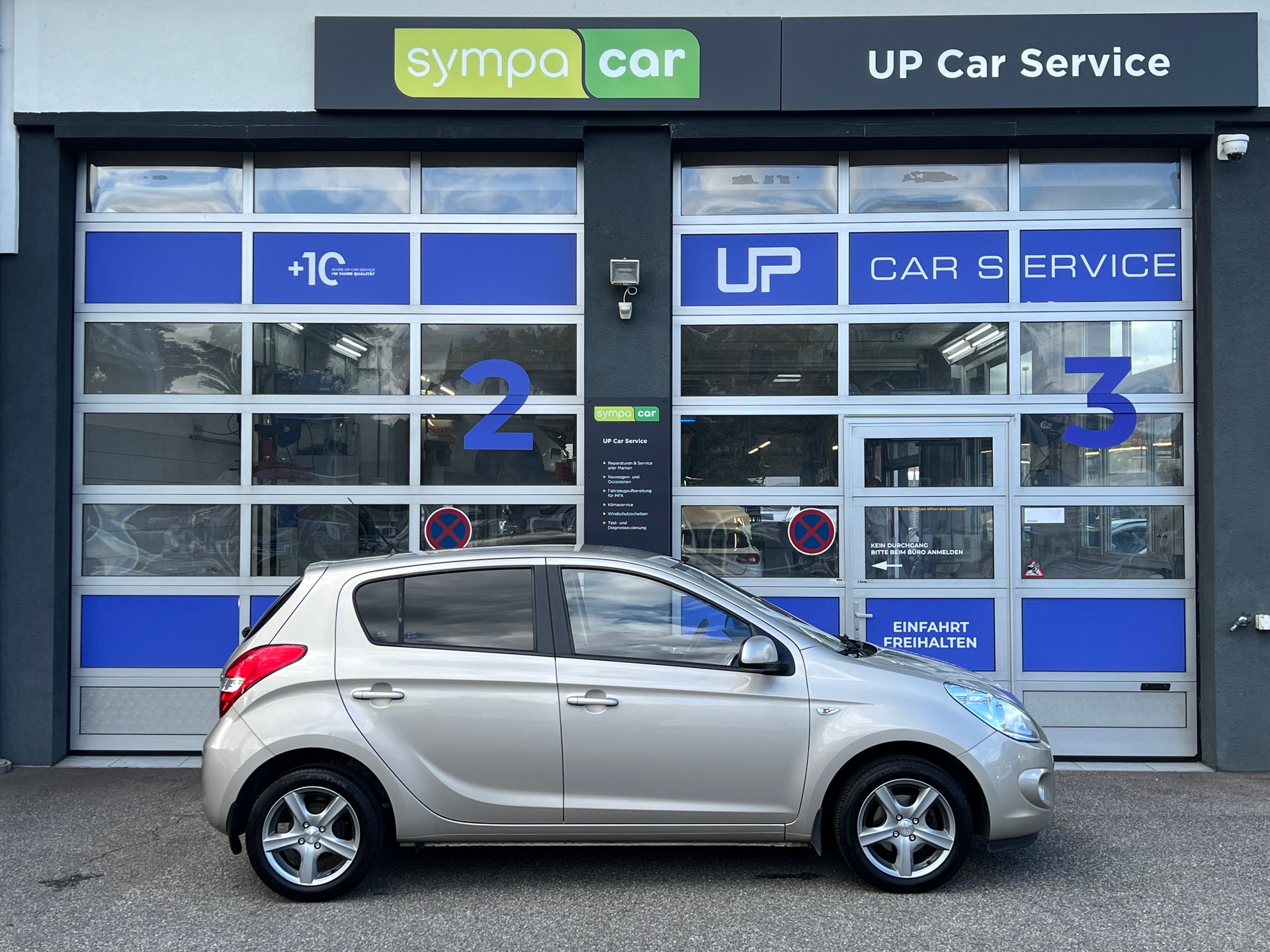HYUNDAI i20 1.2 Comfort-image-3