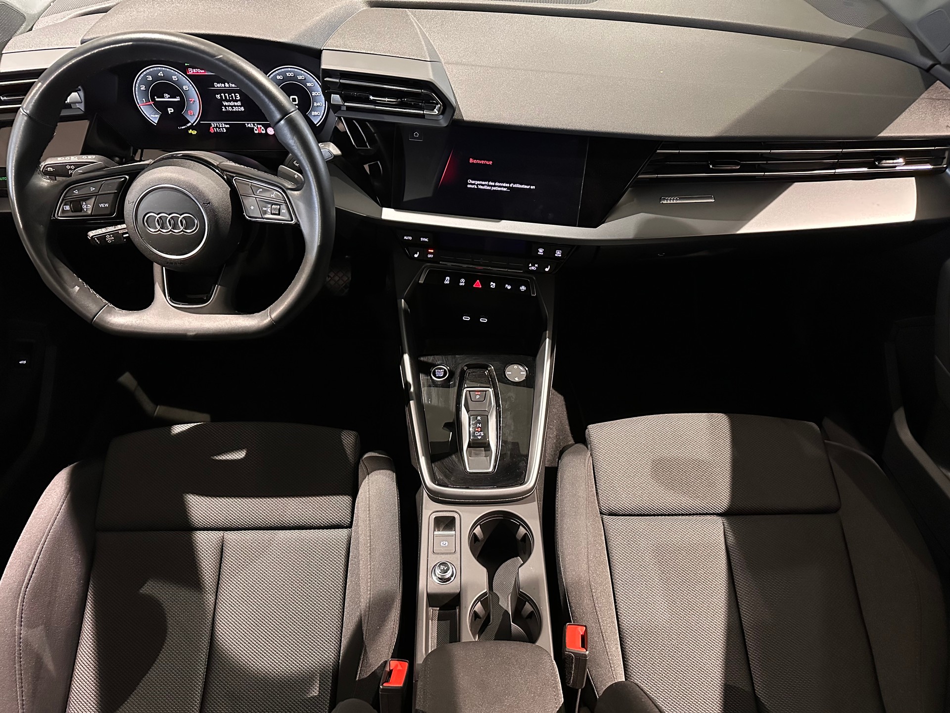 AUDI A3 Sportback 35 TFSI Attraction-image-7