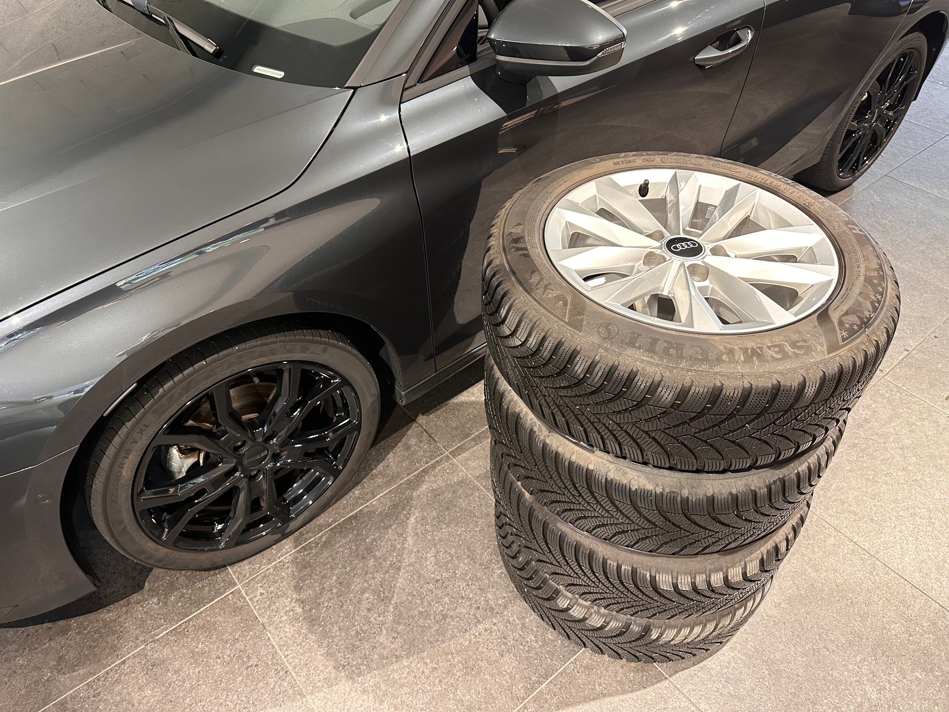 AUDI A3 Sportback 35 TFSI Attraction-image-6