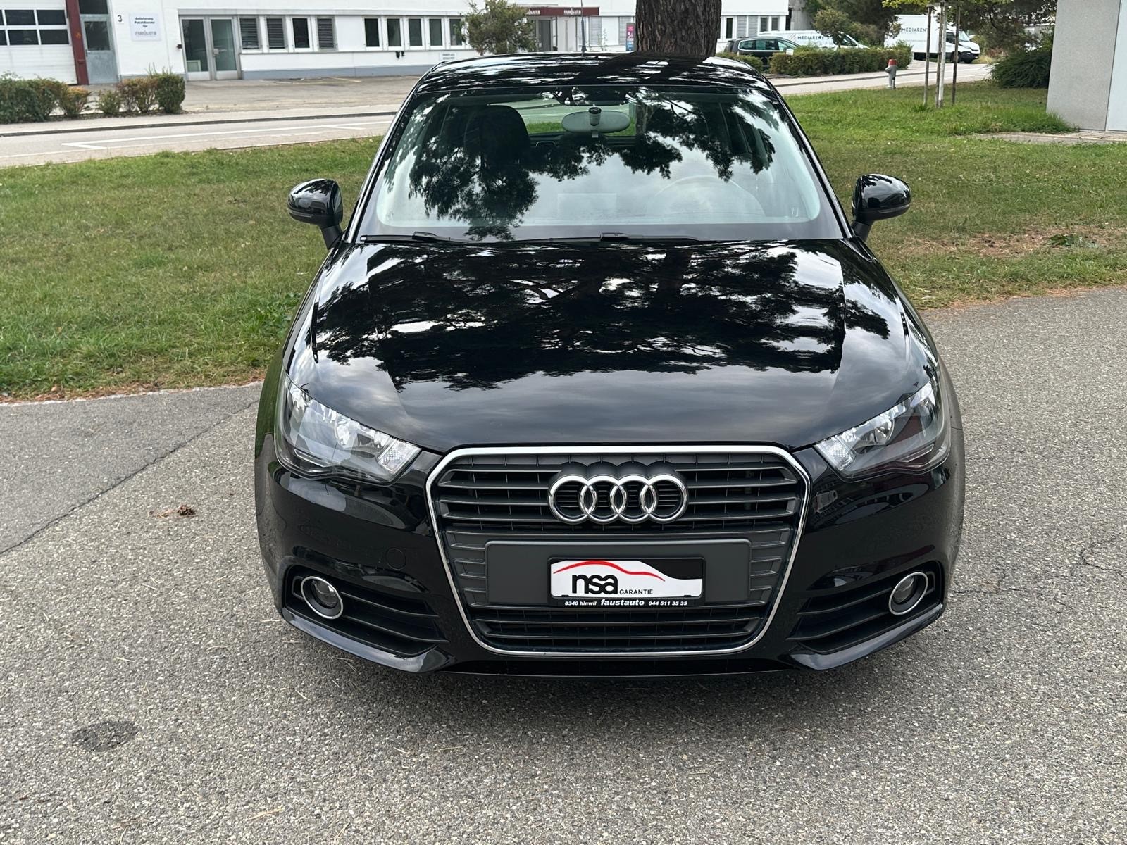 Car photo