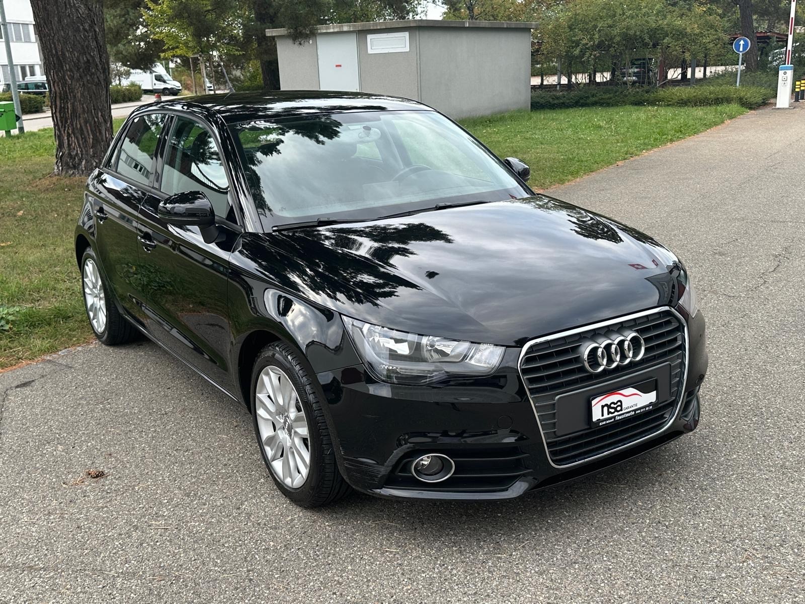 AUDI A1 Sportback 1.6 TDI Attraction-image-1