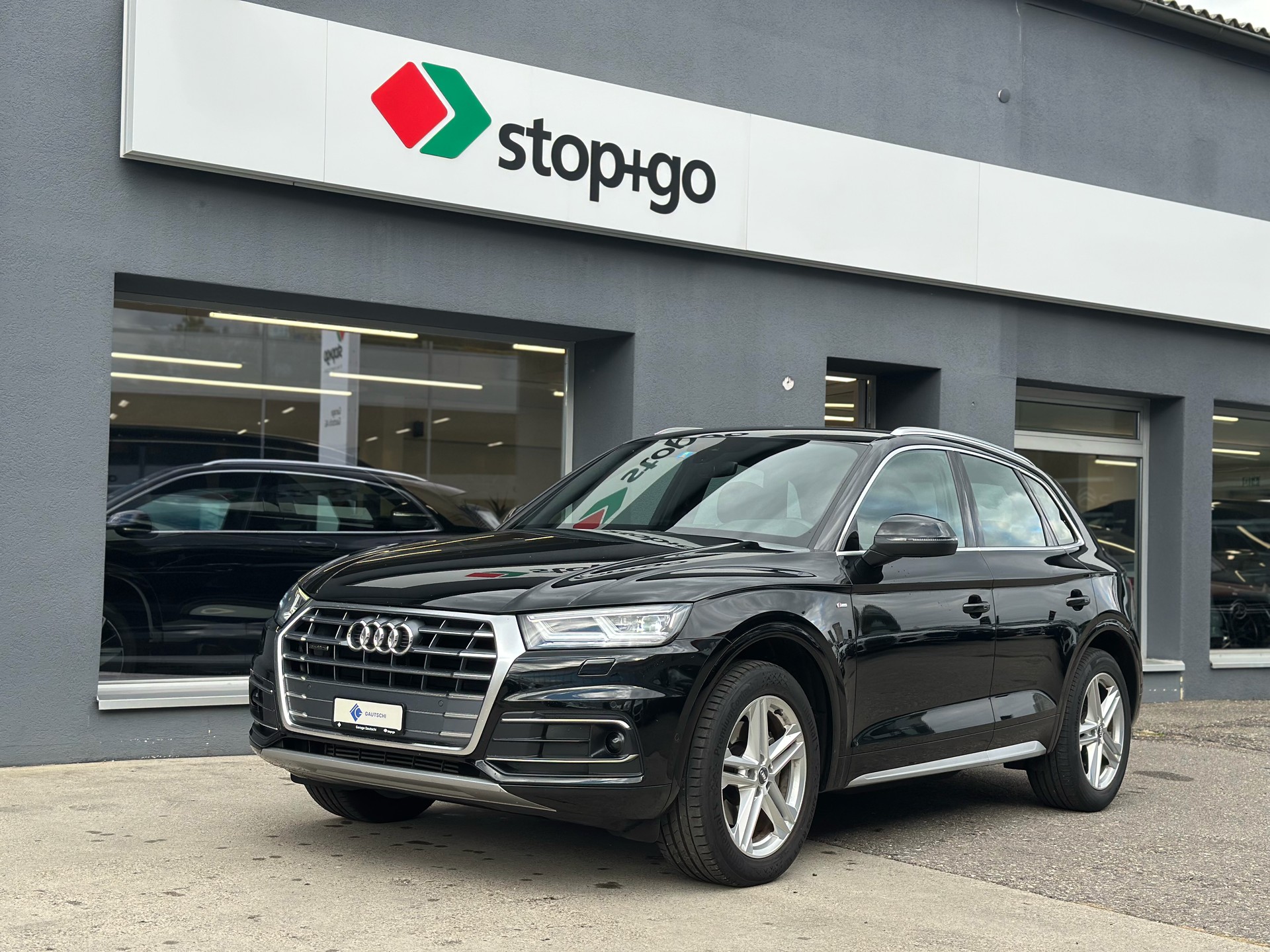AUDI Q5 45 TFSI sport quattro S-tronic-image-0